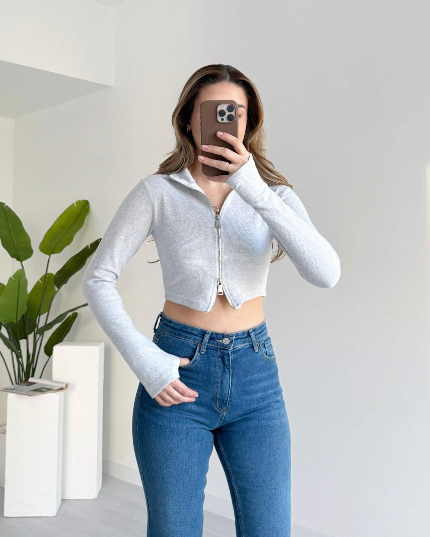 Çift Fermuarlı Parmak Geçirmeli Hırka