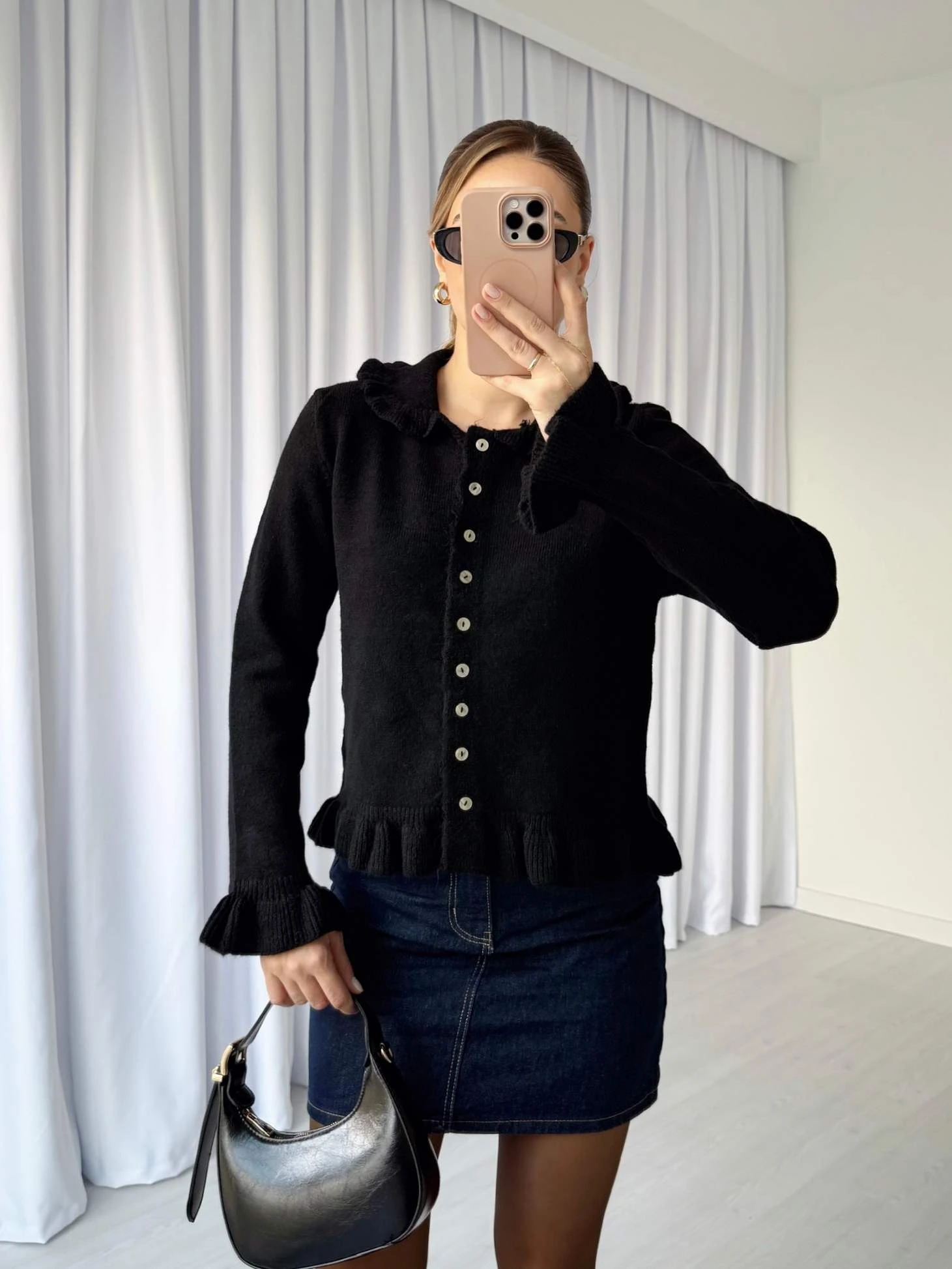 Fırfırlı Önü Düğmeli Kazak