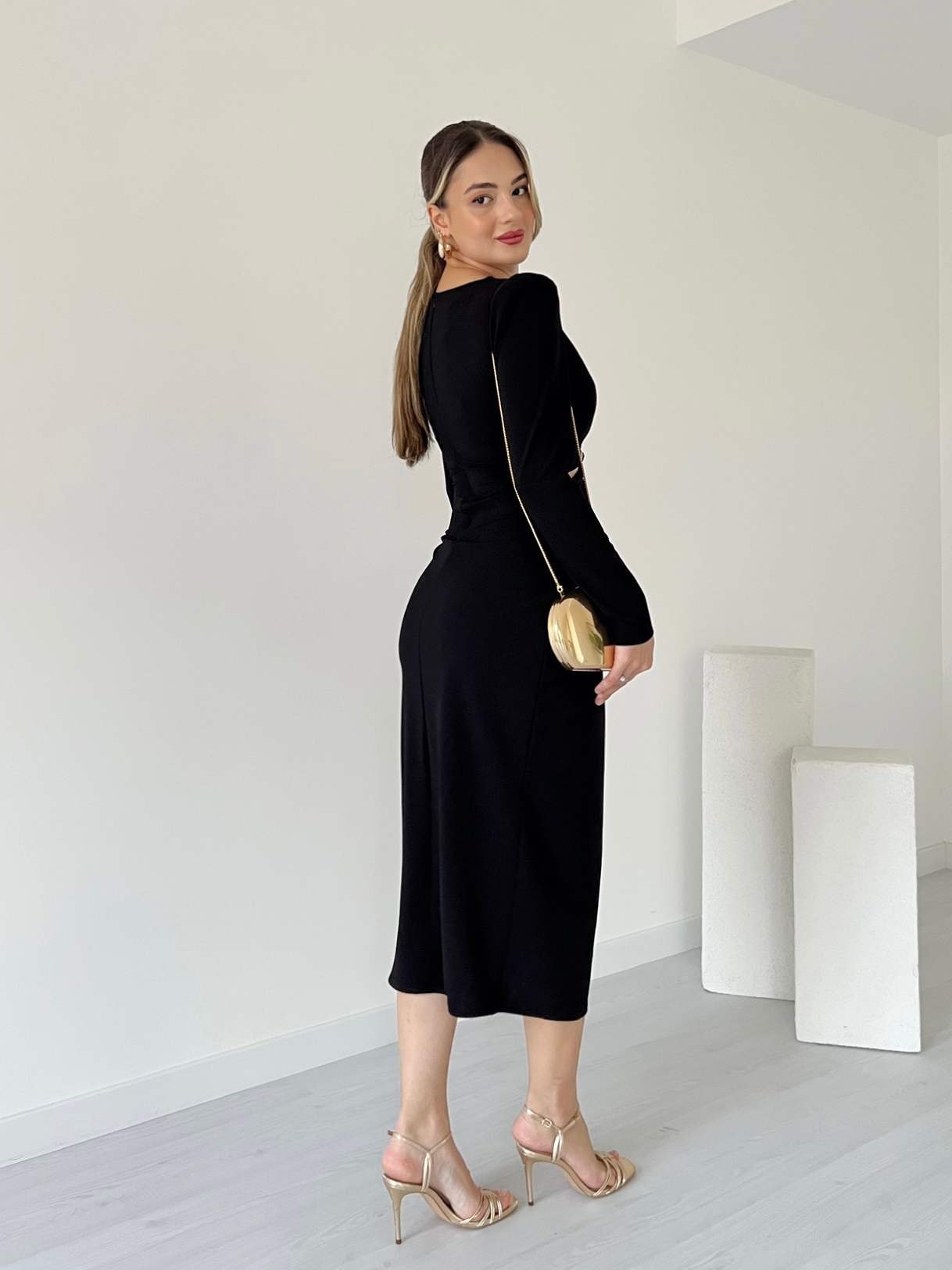 Omuz Detaylı SINDY Elbise