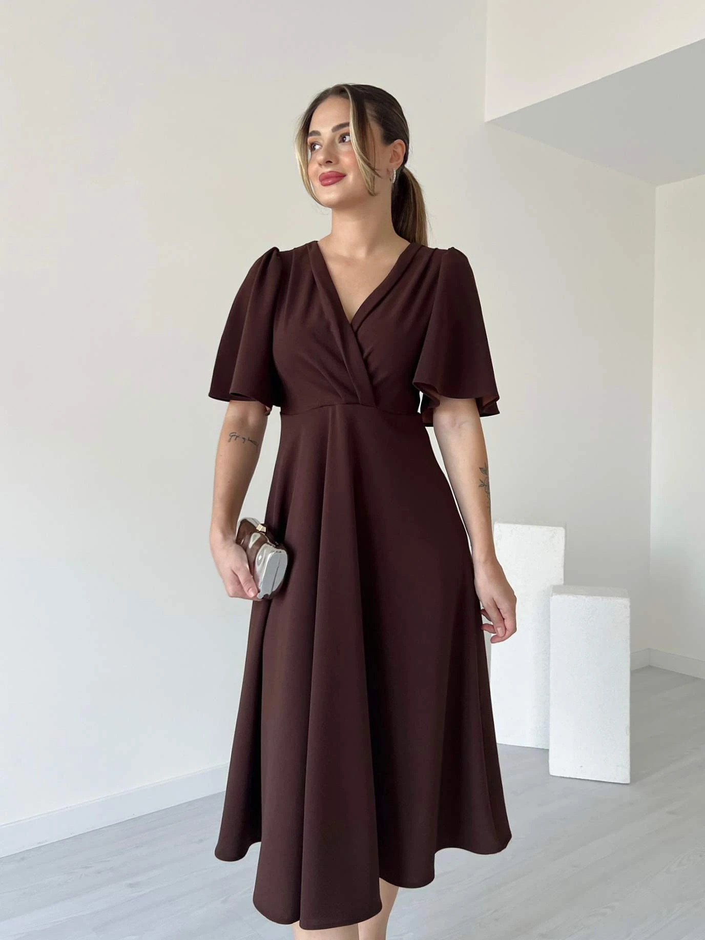 Kruvaze Yaka Kol Volanlı HAMPTON Elbise