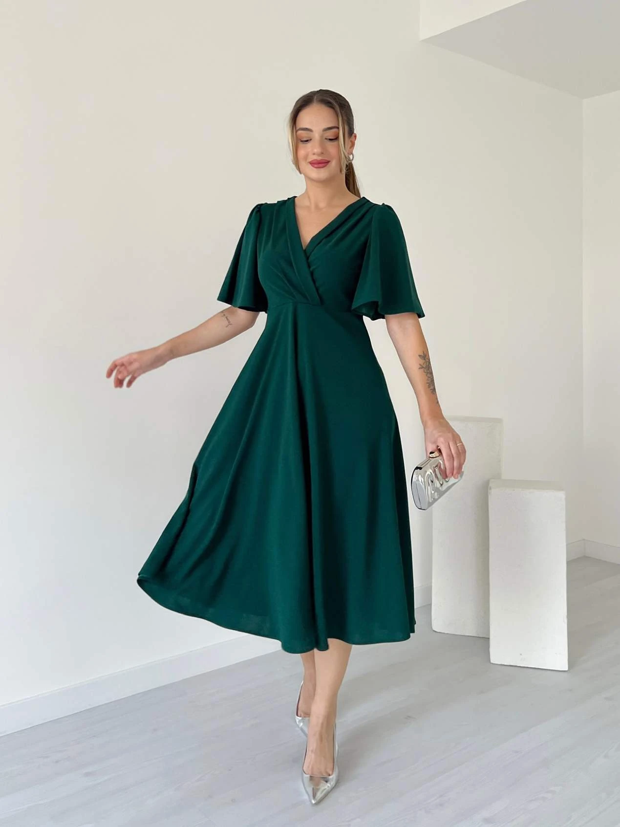 Kruvaze Yaka Kol Volanlı HAMPTON Elbise