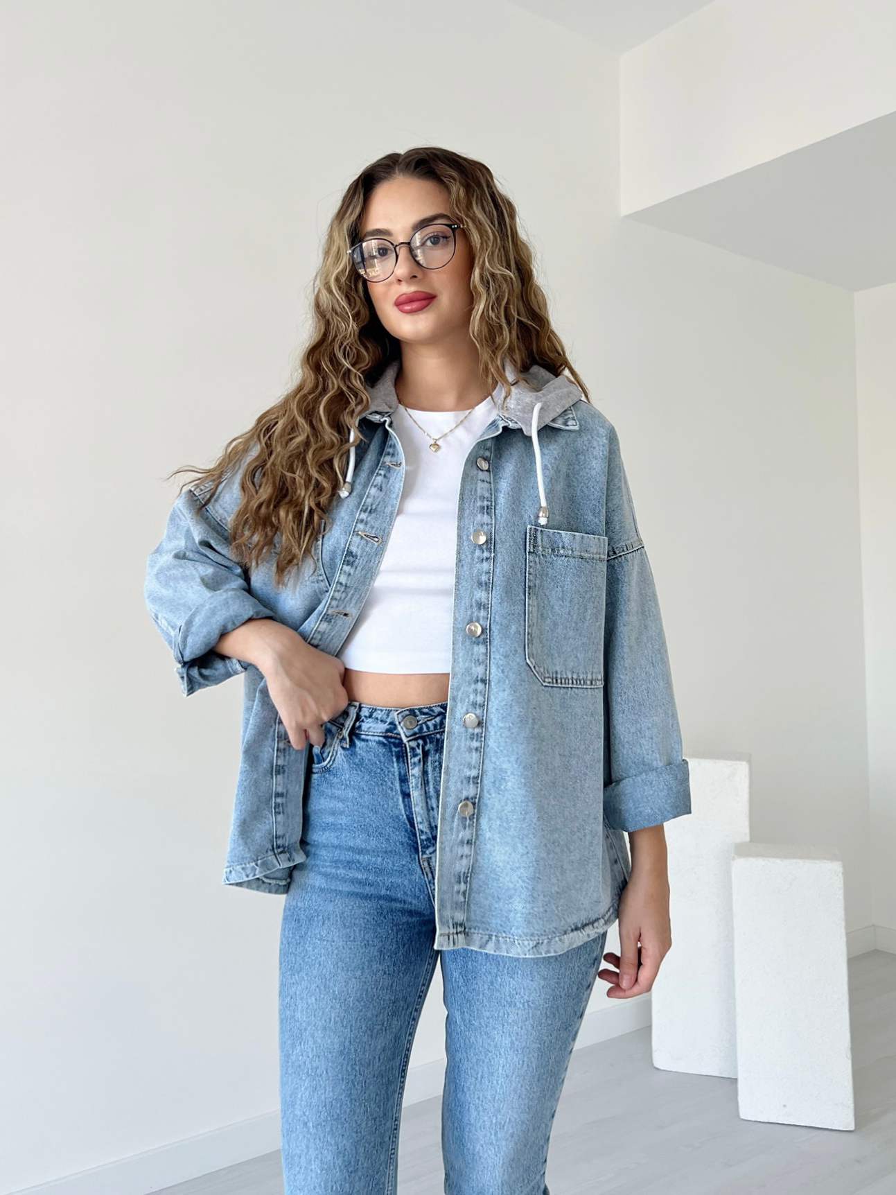 Kapüşonlu Denim Gömlek