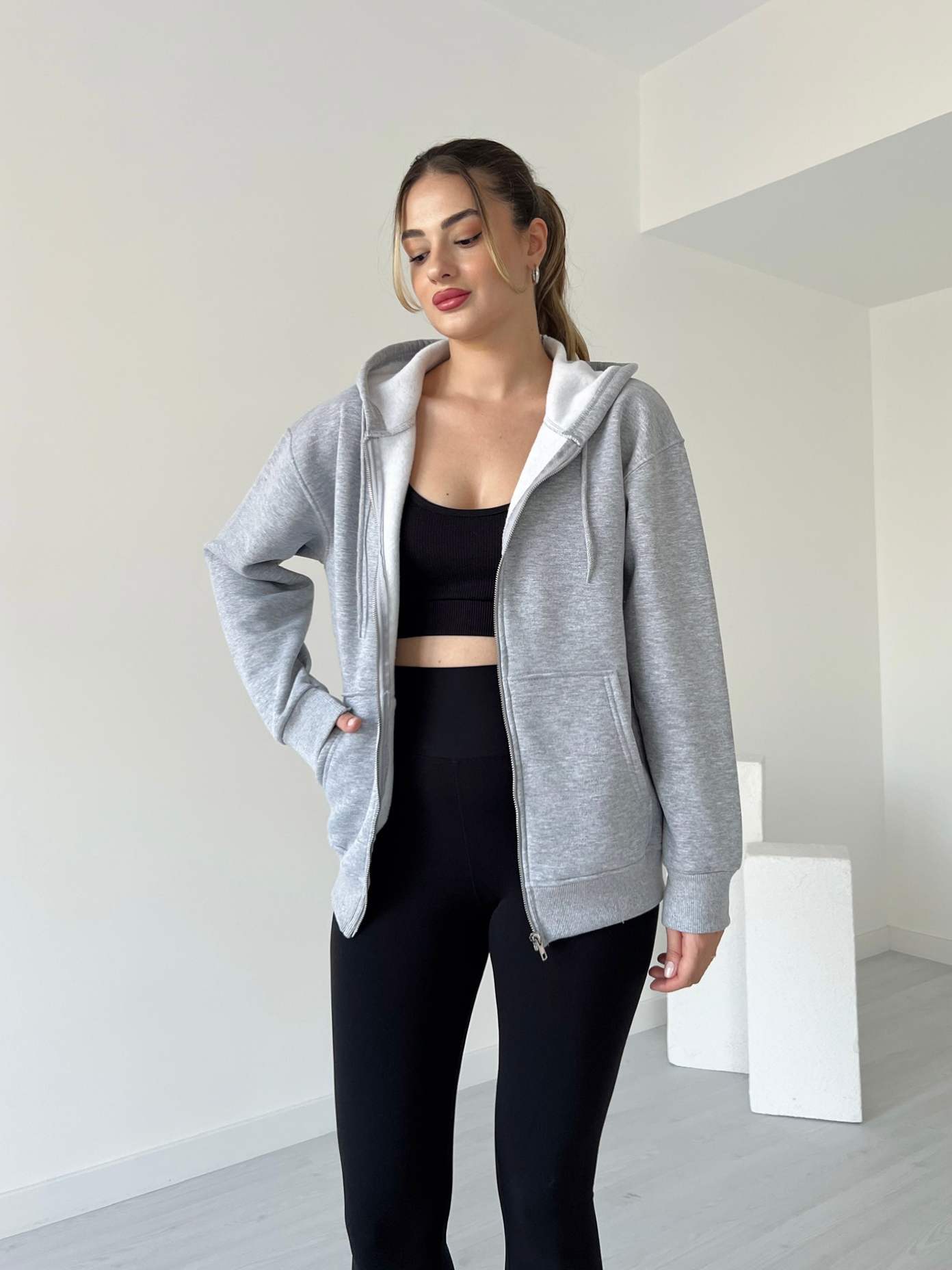 Fermuarlı Basic Hoodie - Gri