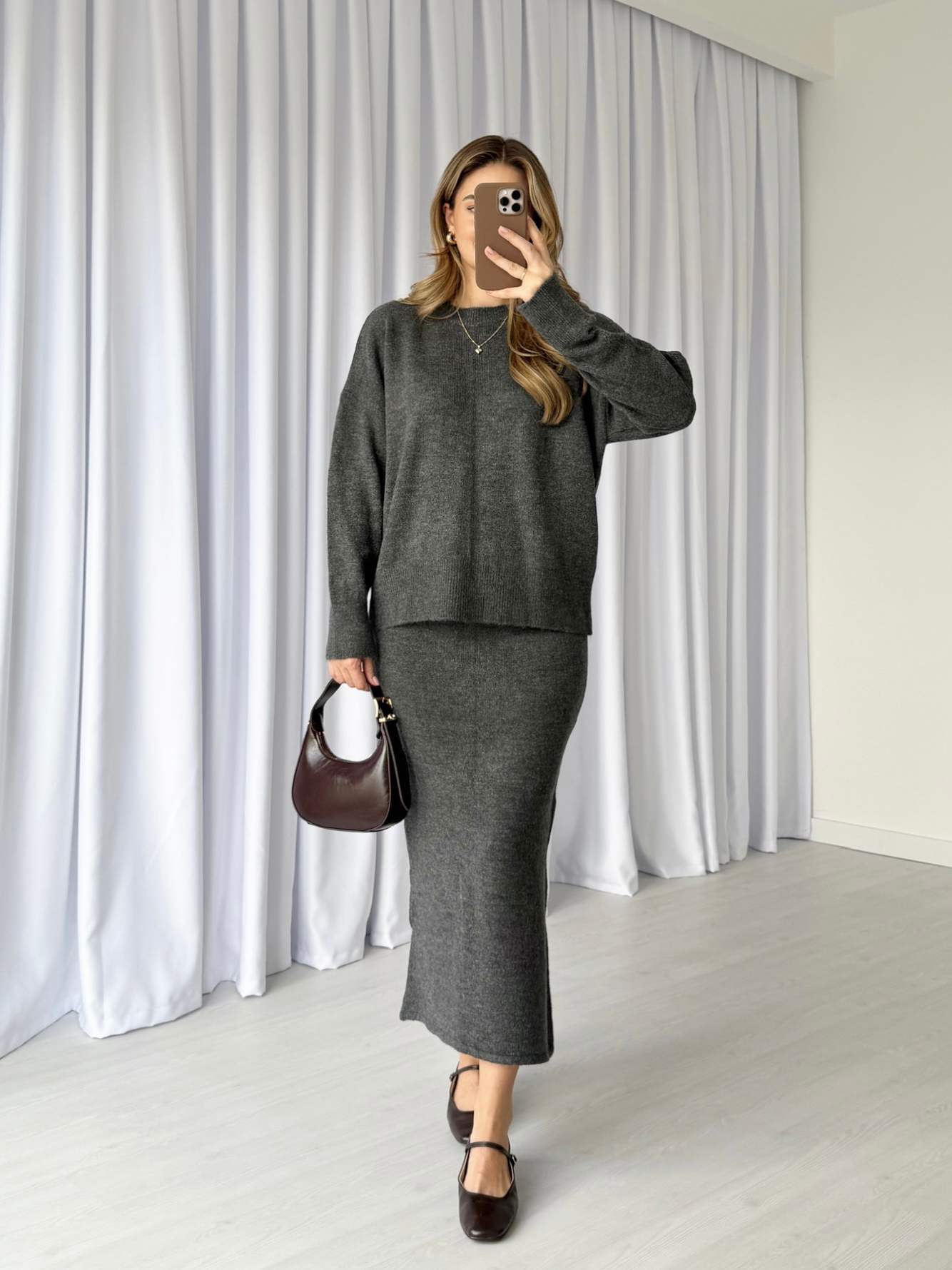 Antrasit Etekli Triko Takım