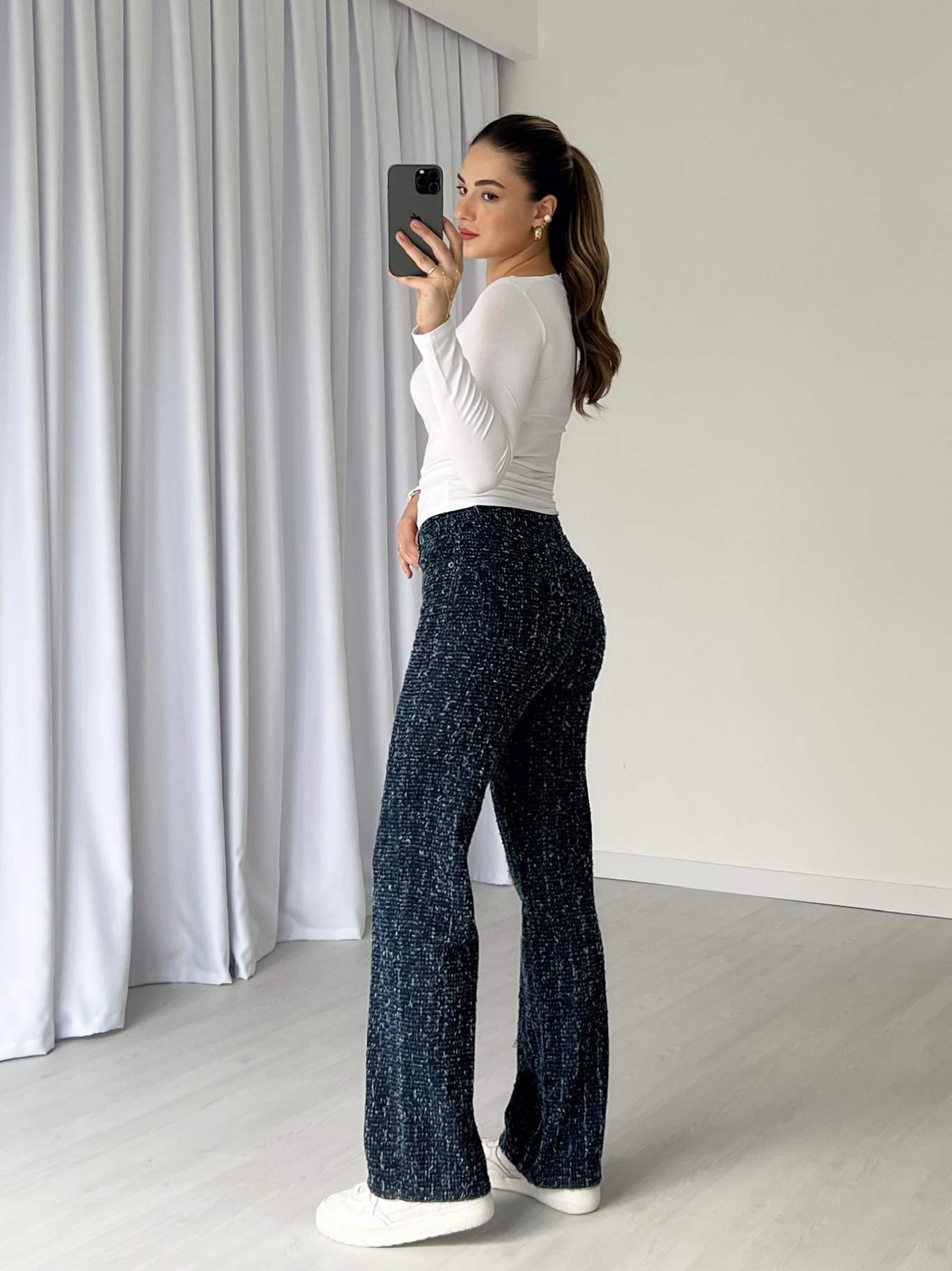 Dokulu Wide Leg Jean