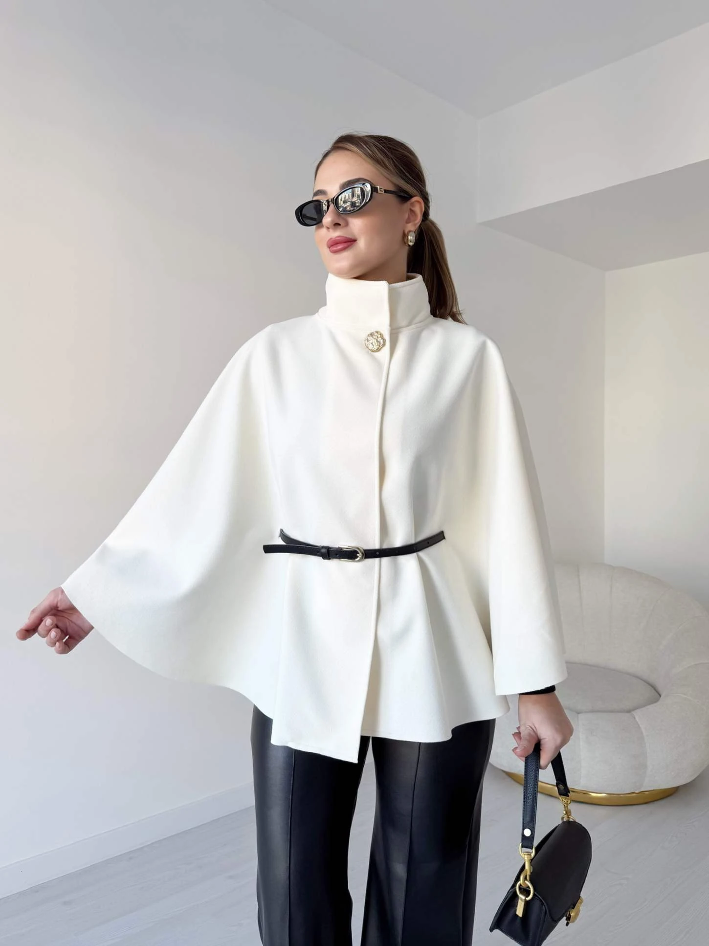 Gold Düğmeli Kaşe Panço