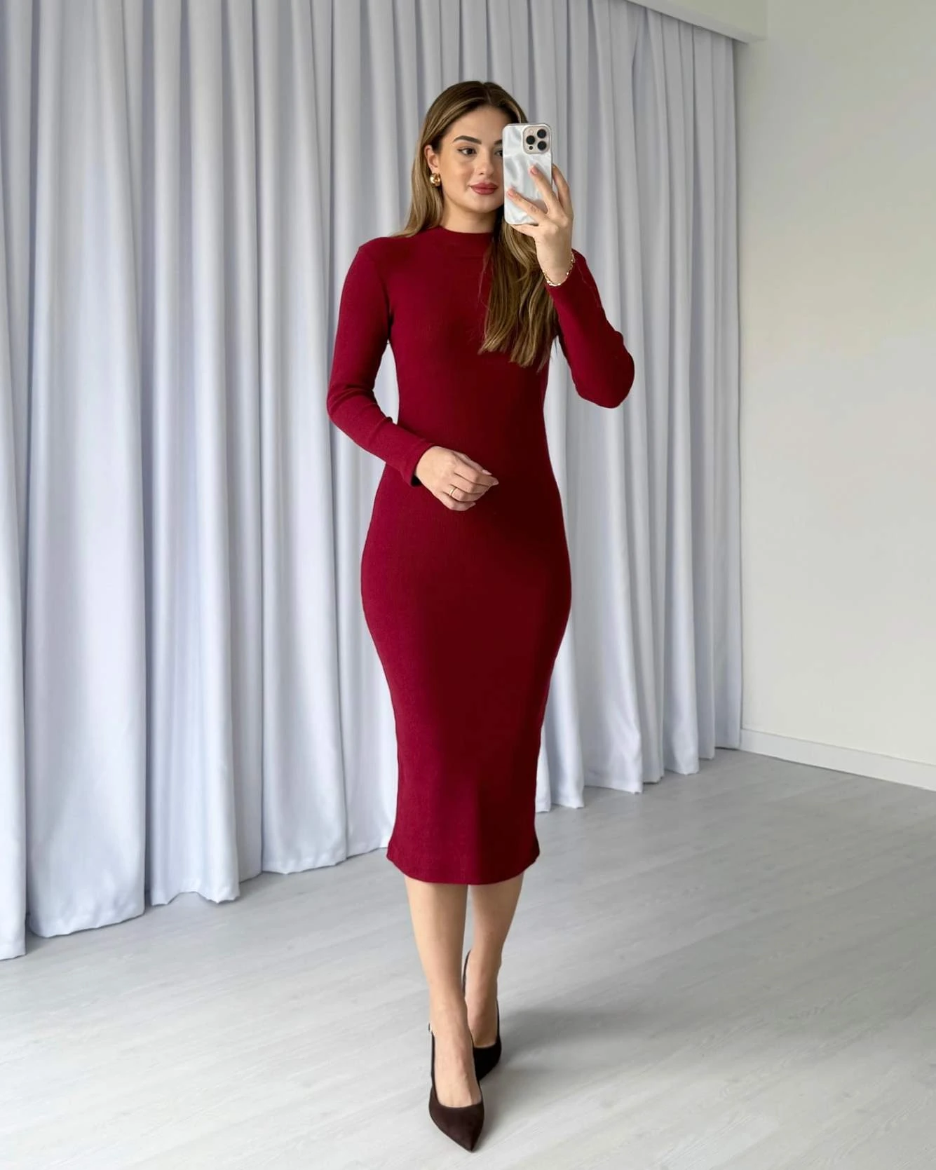 Şardonlu Yumoş Dokulu Balıkçı Yaka Elbise