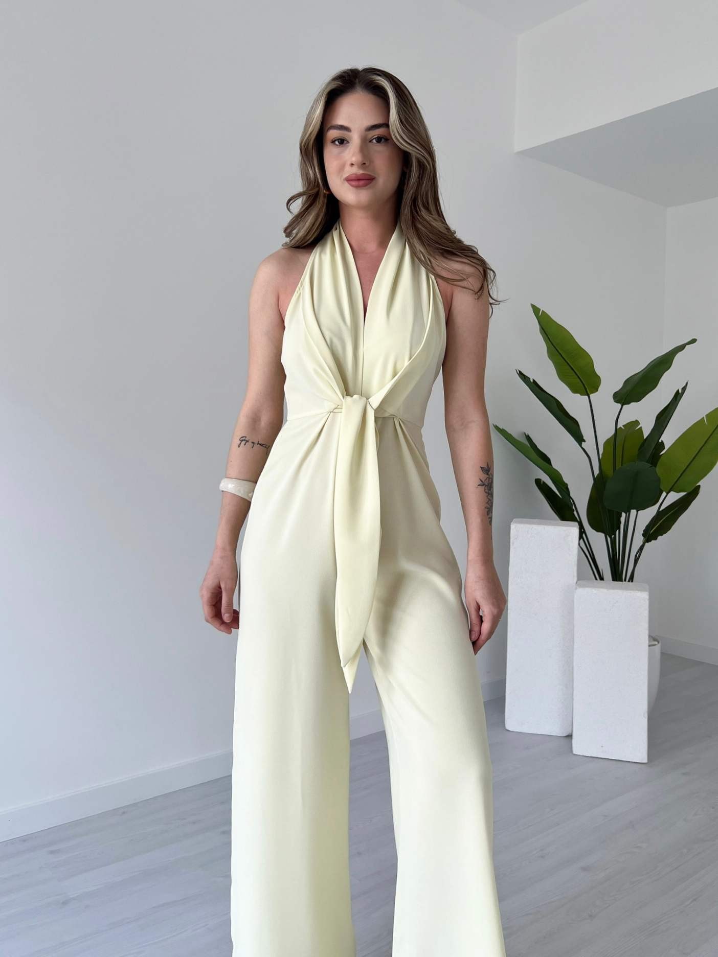 Önden Bağlamalı Bol Paça Tulum