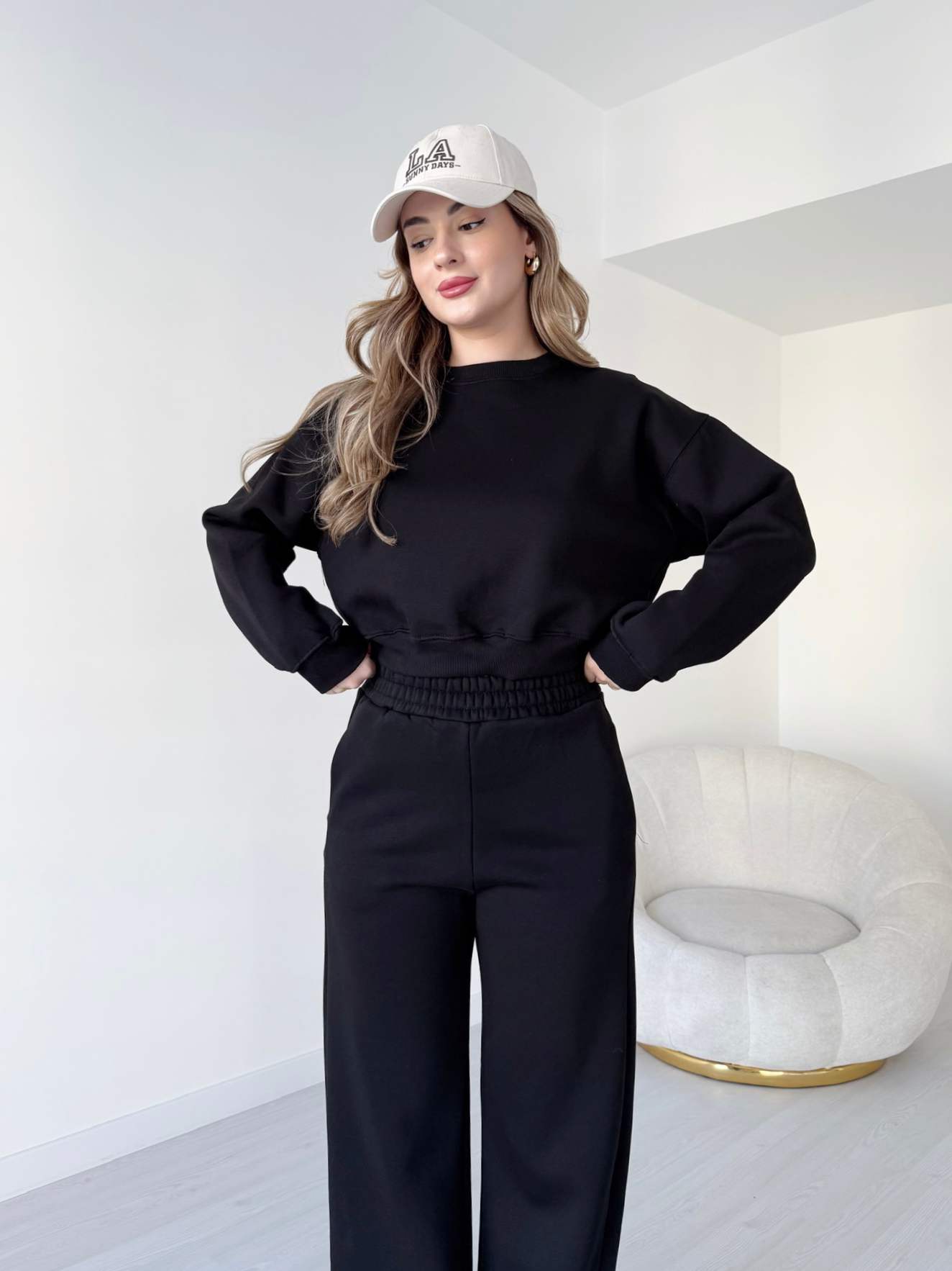 Kesik Paça Üç İplik Eşofman Takımı - Siyah