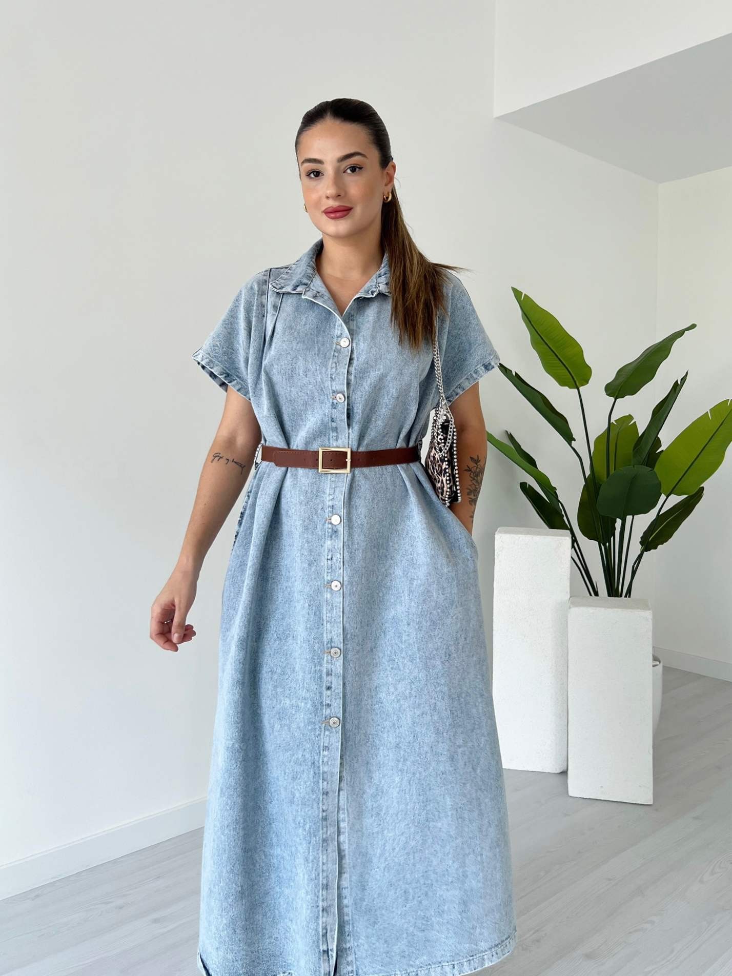 Düşük Kol Kemerli Denim Elbise - Kar Yıkama