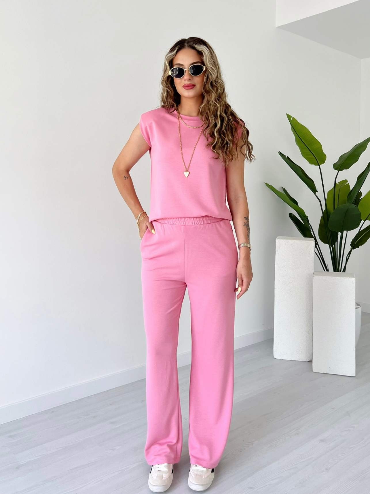 Omuzları Vatkalı Modal Kumaş İkili Takım - Pembe