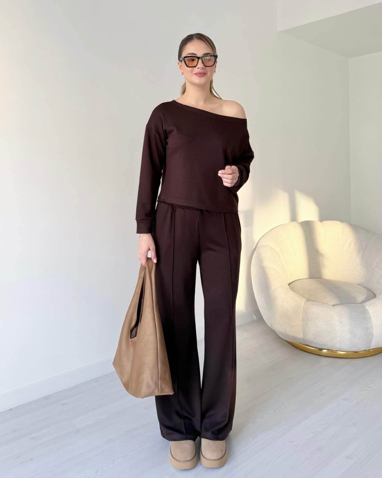 Kayık Yaka Çima Detaylı İkili Takım - Kahve