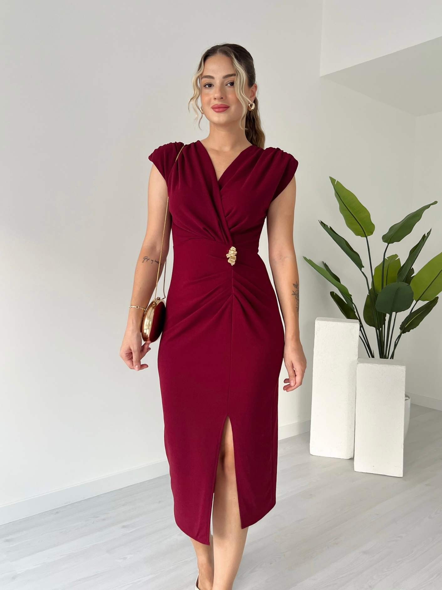 Broş Detaylı Kruvaze Yaka JERSEY Elbise - Bordo