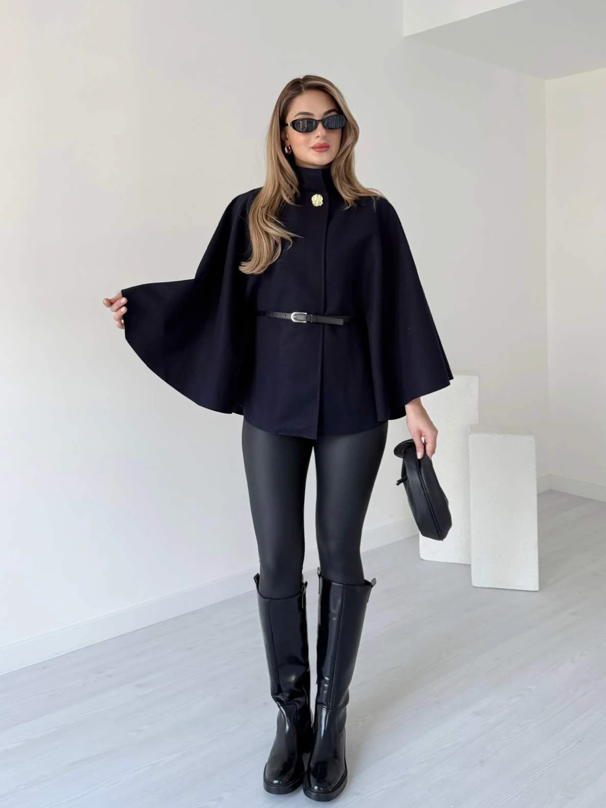 Gold Düğmeli Kaşe Panço