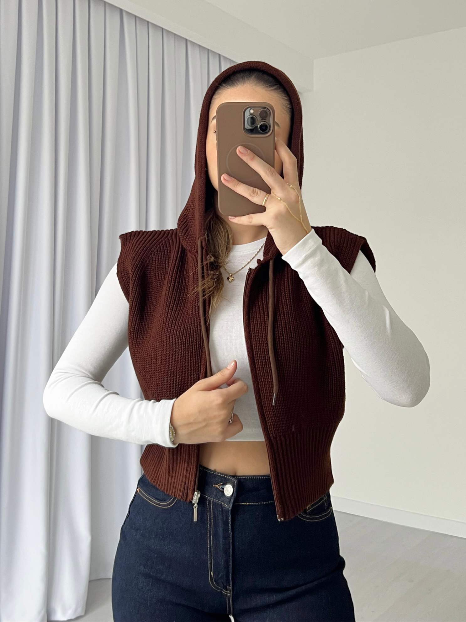 Kapüşonlu Sıfır Kol Hırka