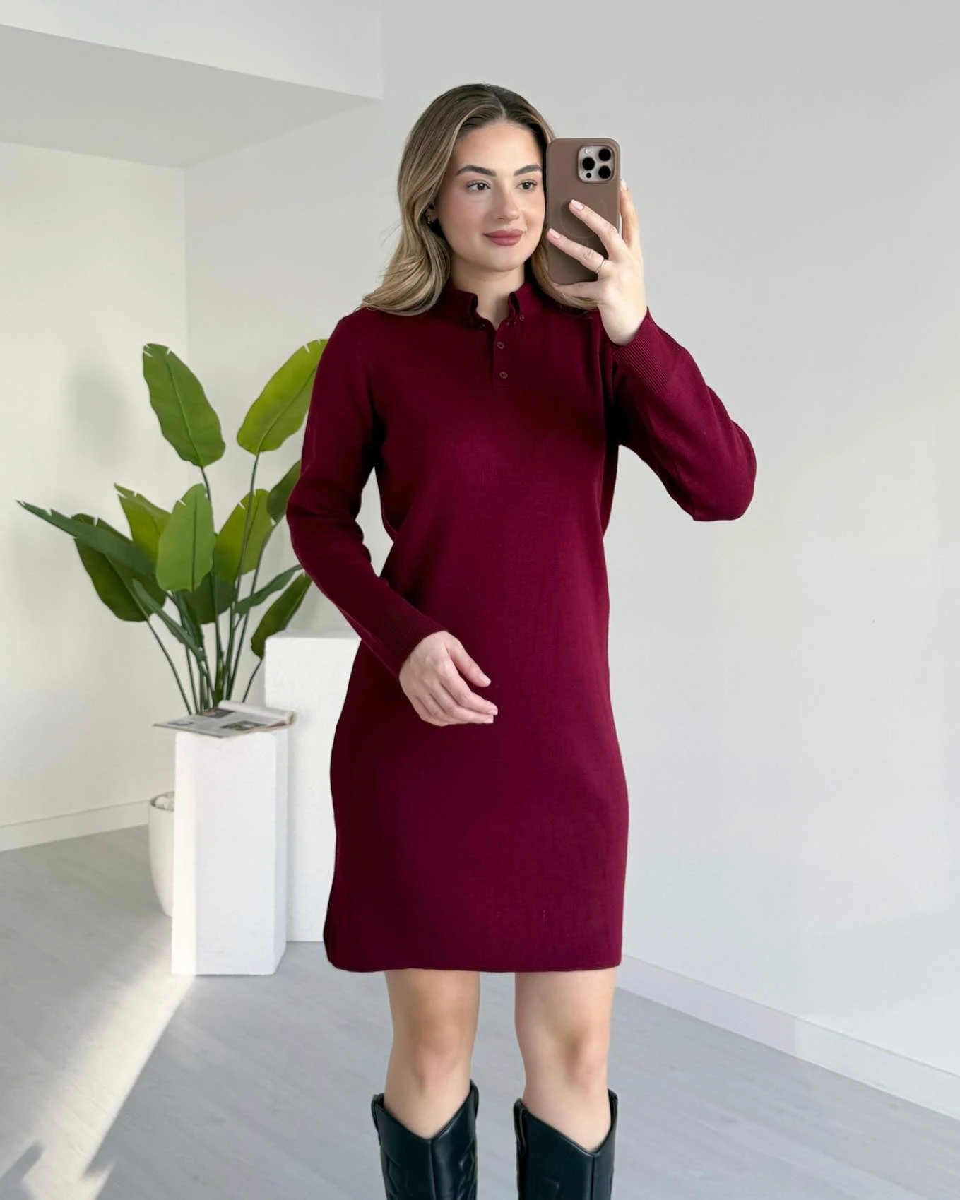 Fularlı Polo Yaka Triko Elbise - Bordo