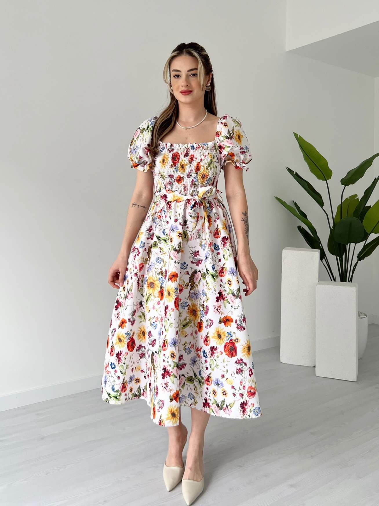 Göğüs Gipeli FLORAL Elbise