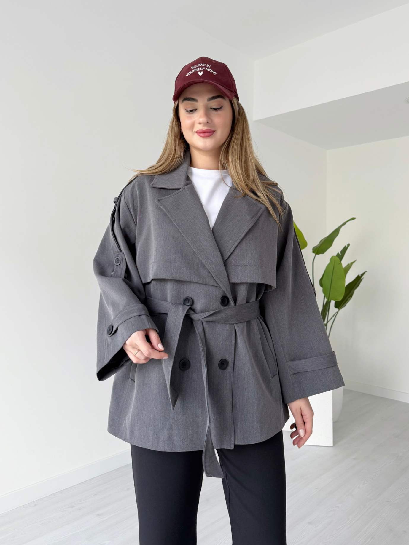 Oversize Kuşaklı Antrasit Trençkot