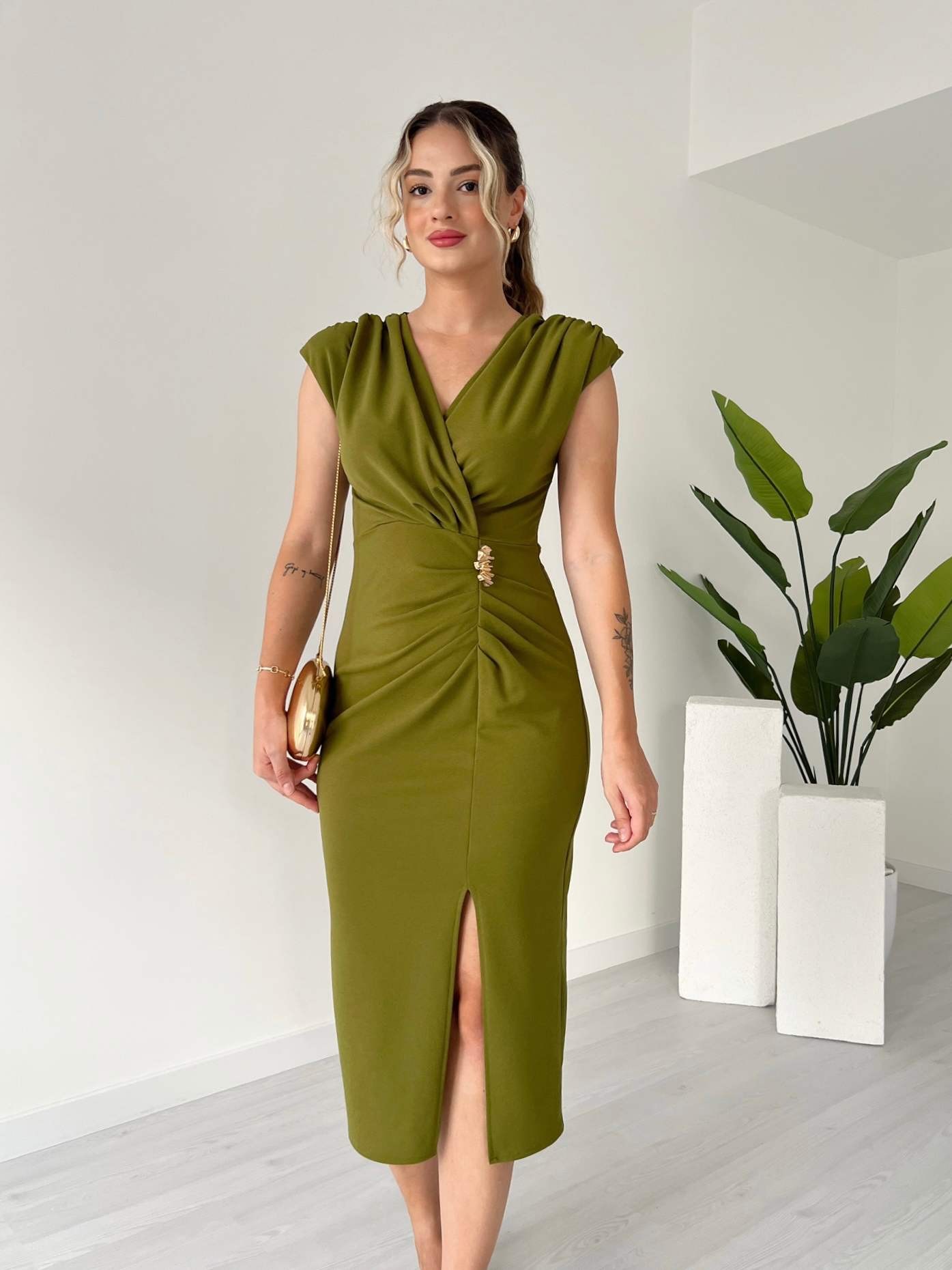 Broş Detaylı Kruvaze Yaka JERSEY Elbise - Olive Yeşil