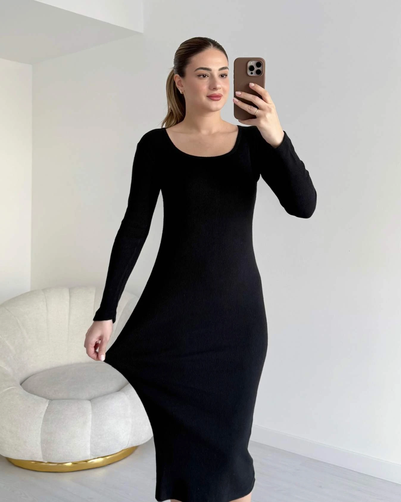 U Yaka Yumoş Basic Elbise