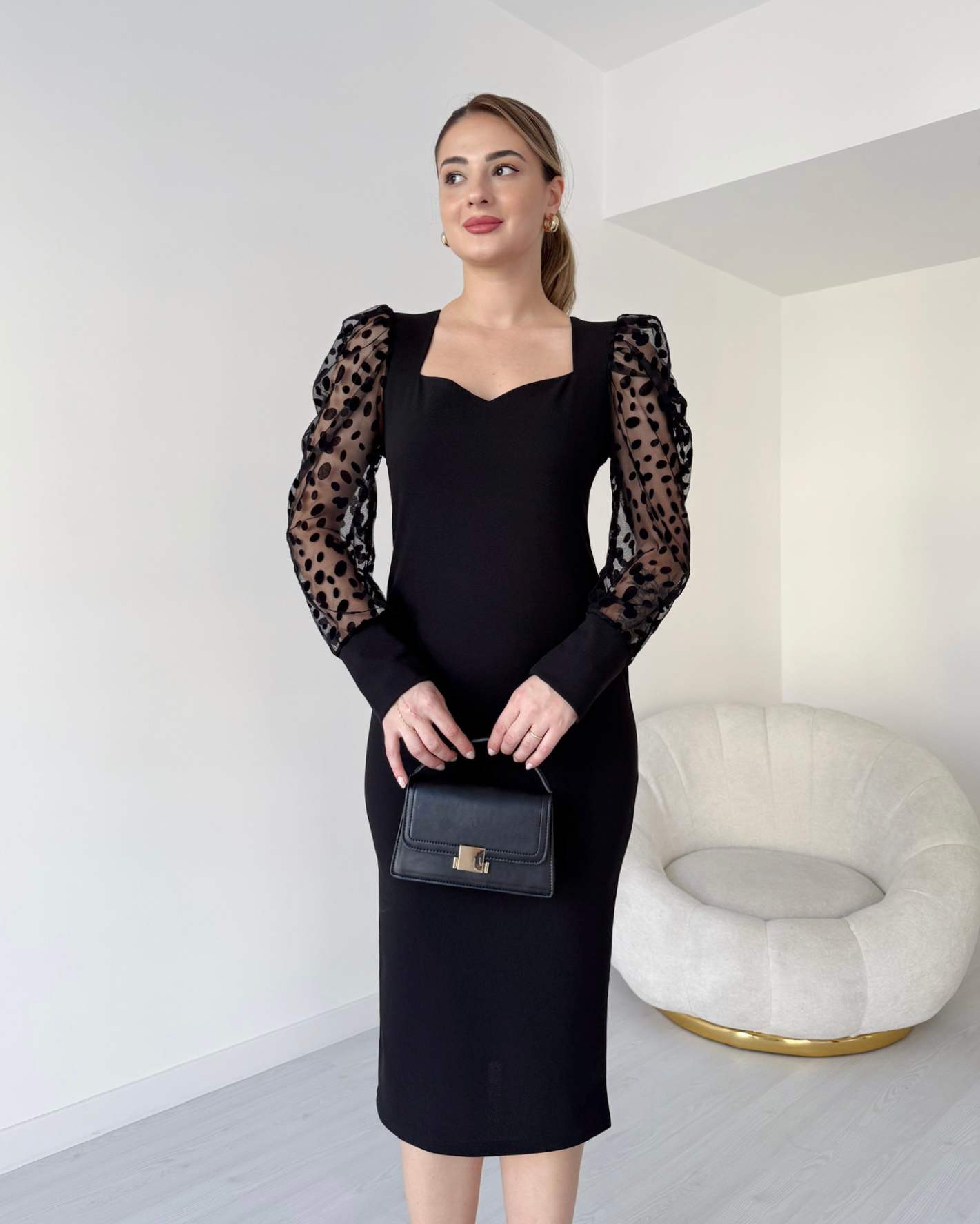 Kalp Yaka Kolu Tül Kalem Elbise