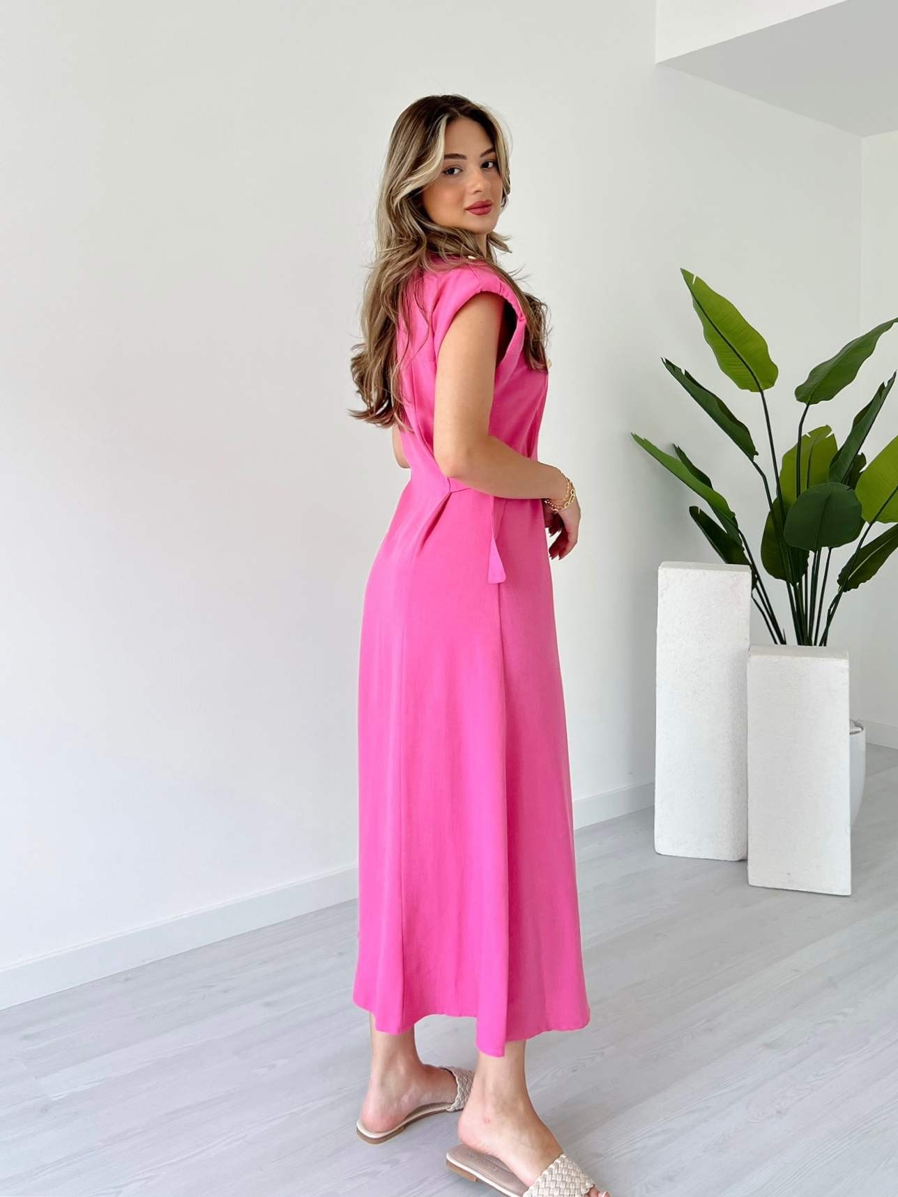 Apolet Detay Gold Düğmeli Keten Elbise - Pembe