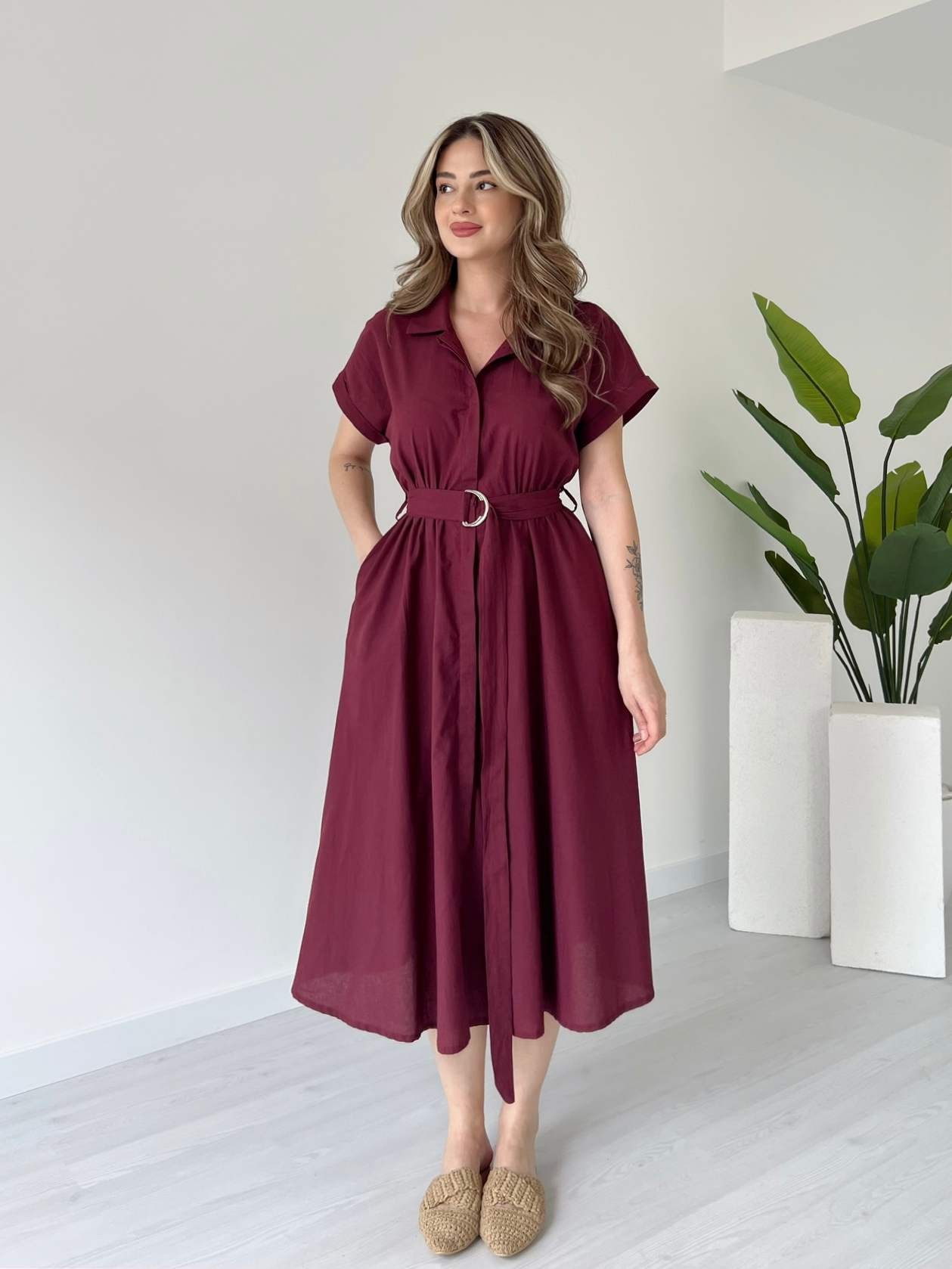 Önü Düğmeli Kuşaklı Poplin Elbise - Bordo