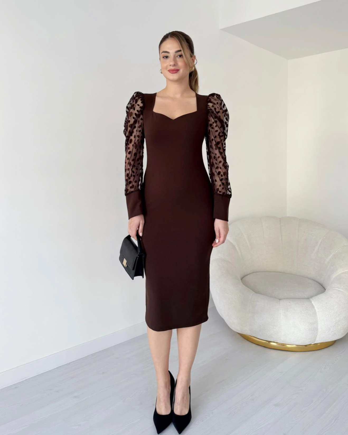 Kalp Yaka Kolu Tül Kalem Elbise