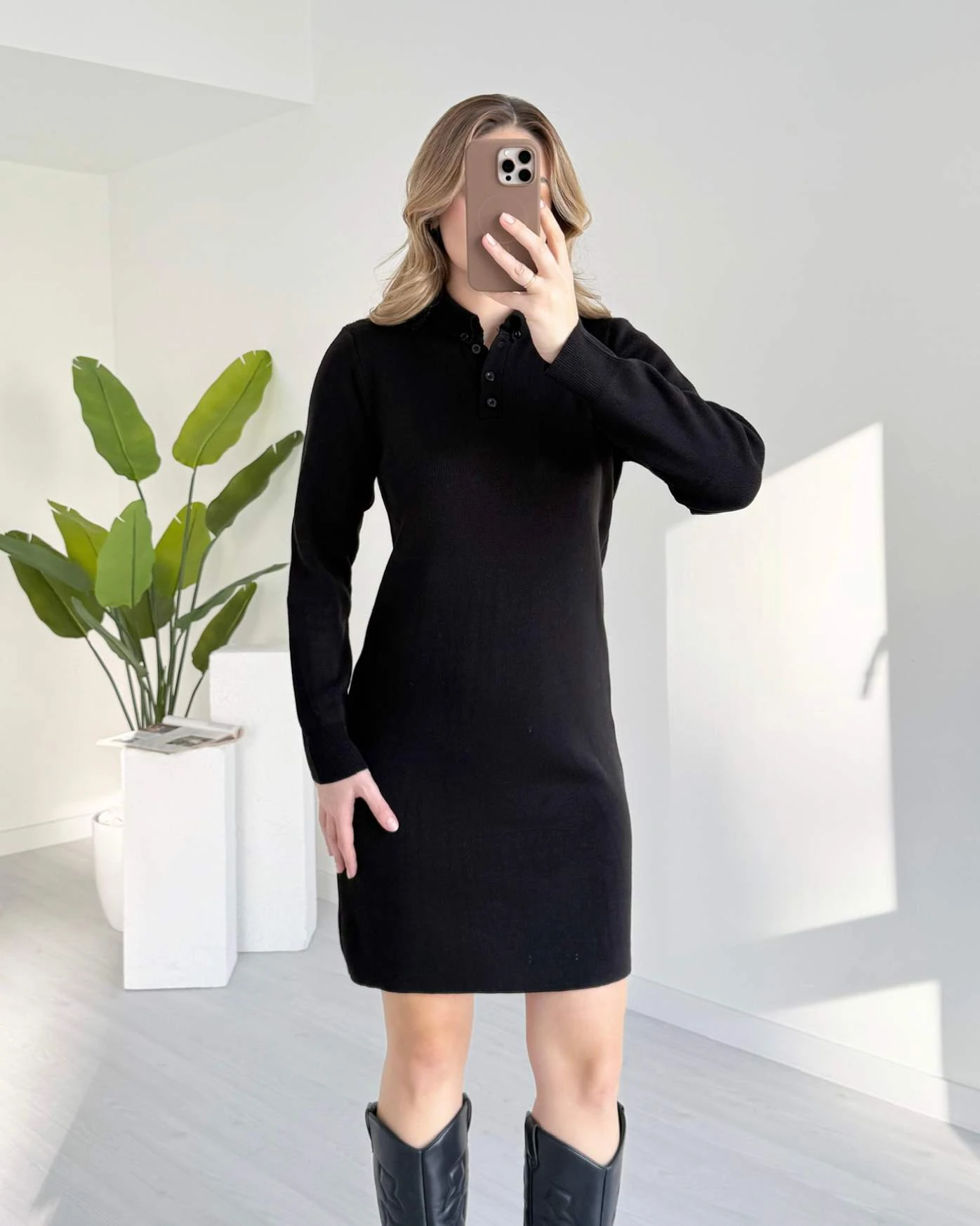 Fularlı Polo Yaka Triko Elbise