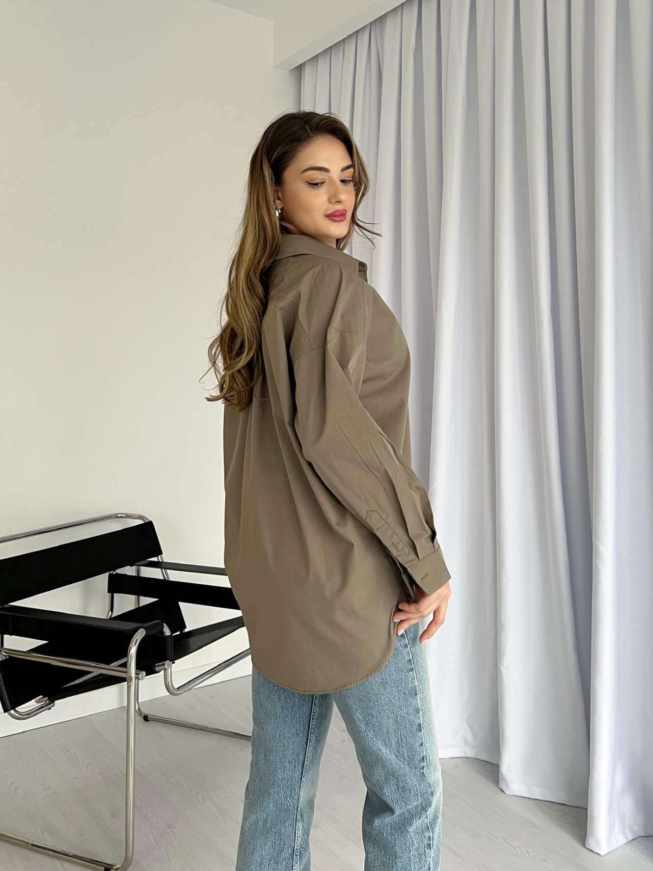 Oversize Arkası Uzun Basic Poplin Gömlek