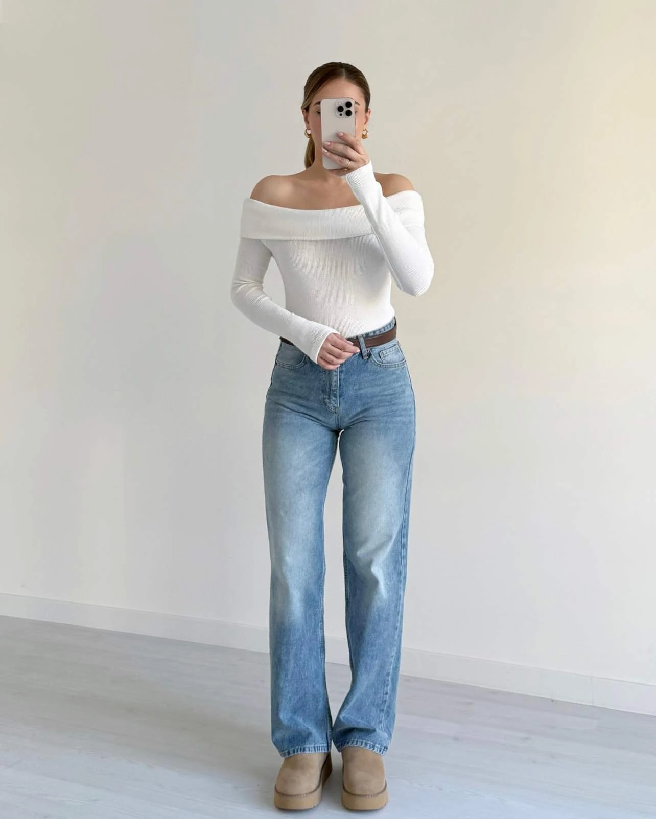 Madonna Yaka Soft Dokulu Bluz