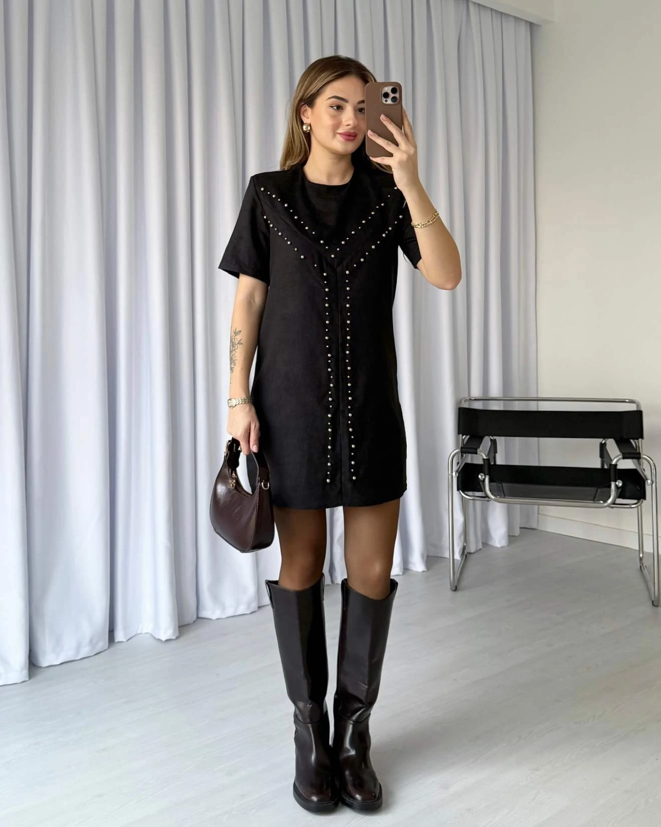 ZR Model Zımba Detaylı Süet Elbise