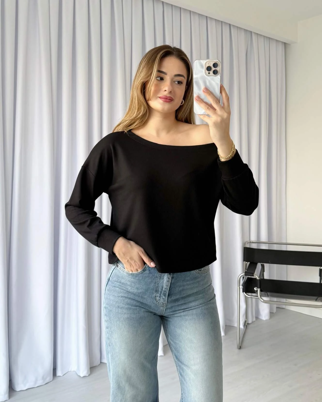 Kayık Yaka Kol Ribanalı Modal Bluz - Siyah