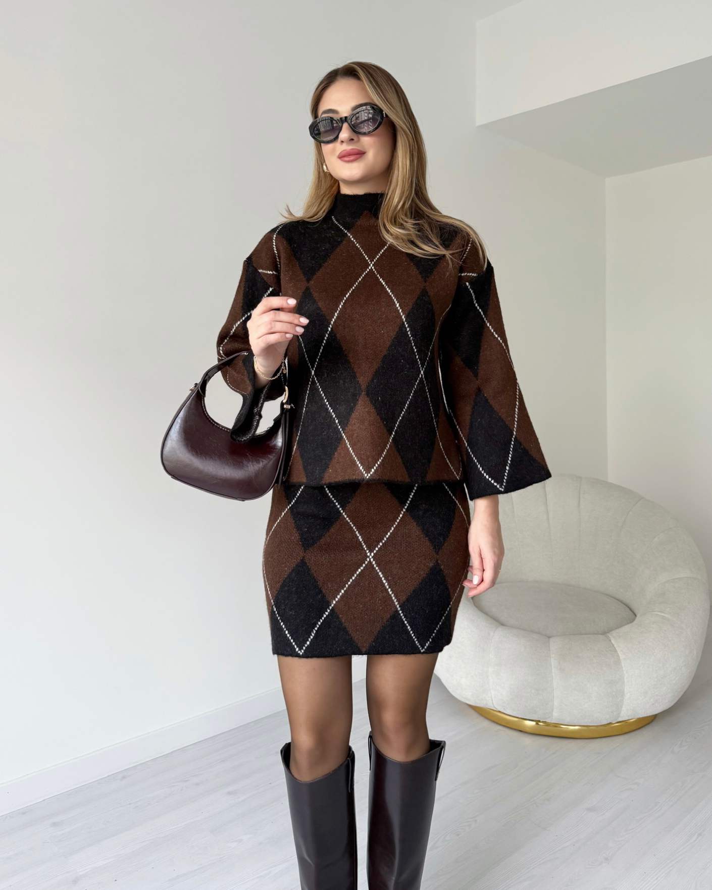 Baklava Desenli Etekli Triko Takım