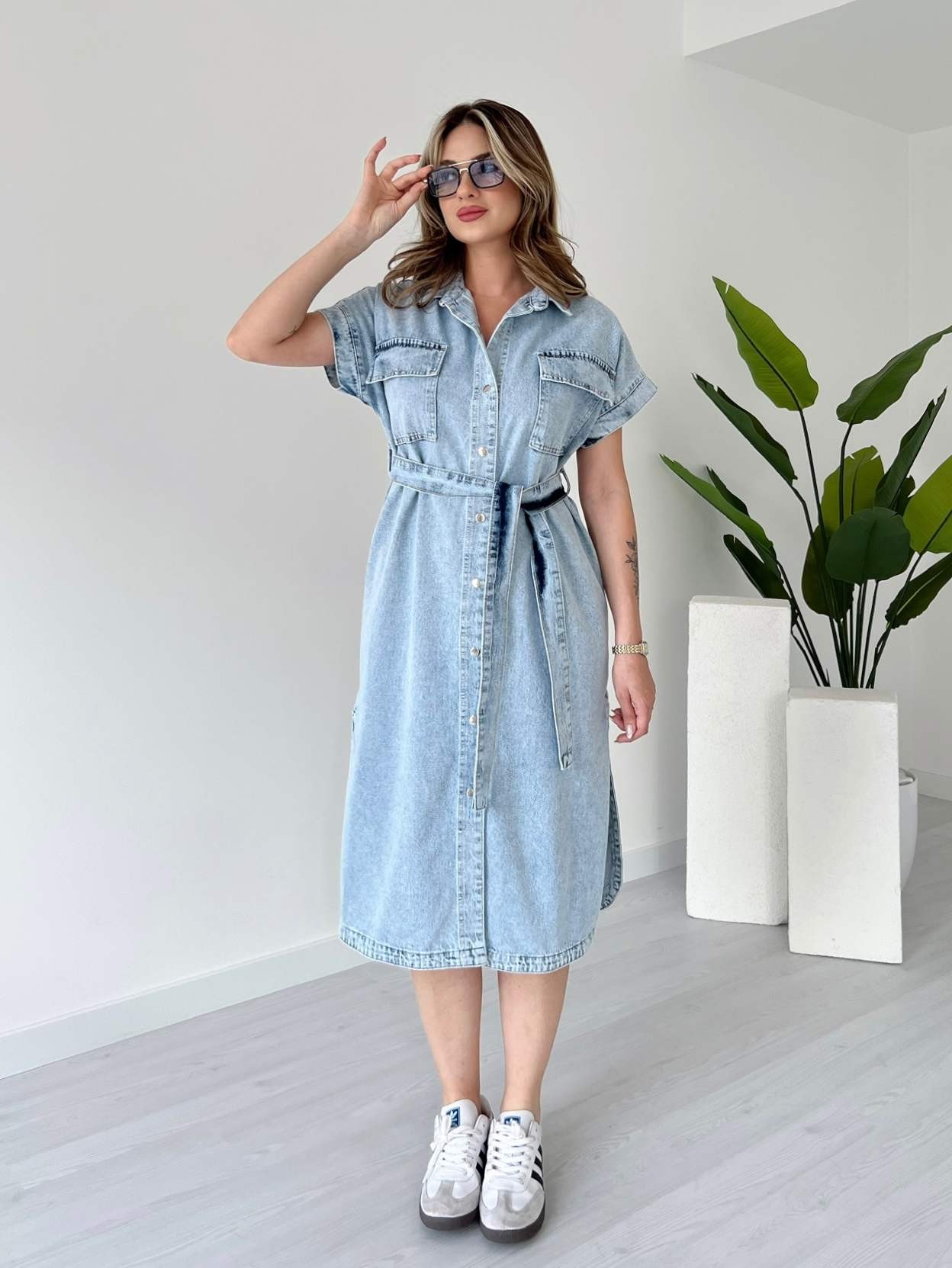 Kar Yıkama Çıtçıtlı Midi Denim Elbise - Kar Yıkama
