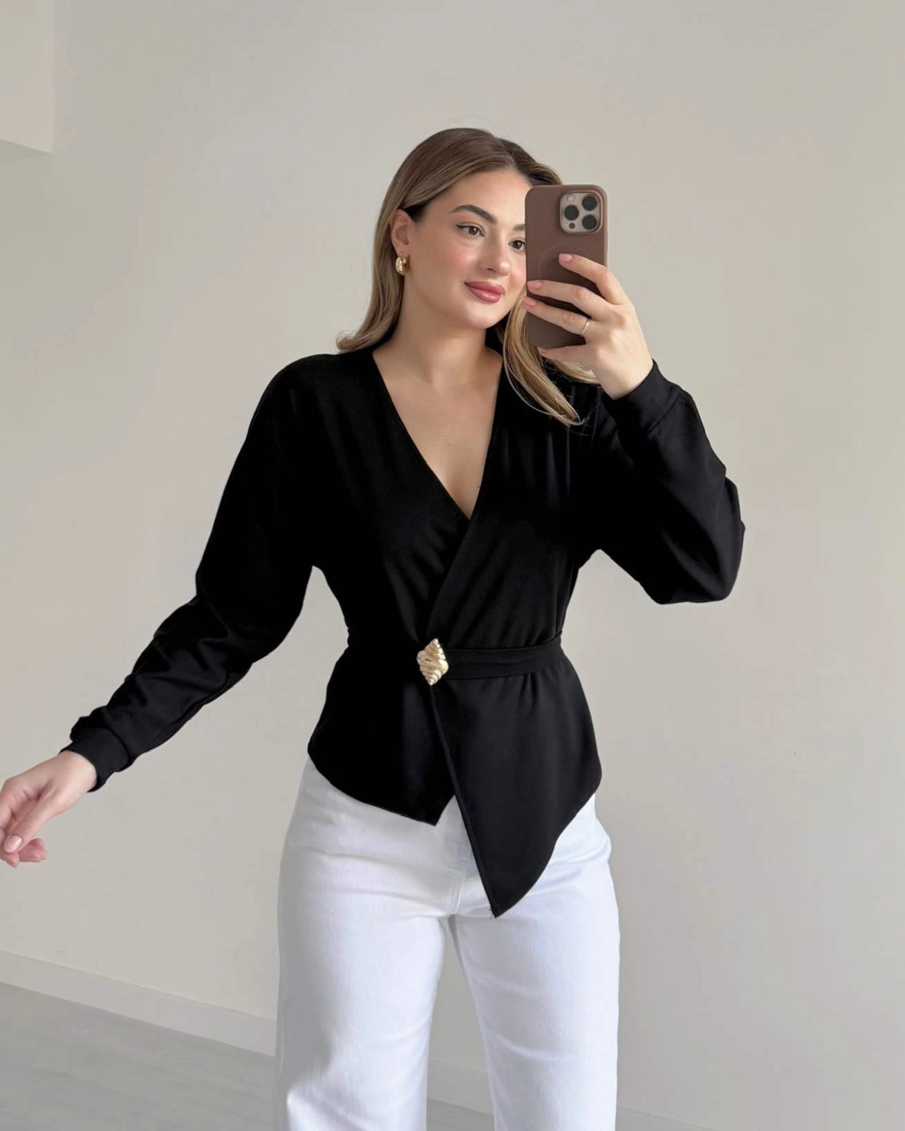 Kruvaze Yaka Çelik Örme Penye Bluz - Siyah