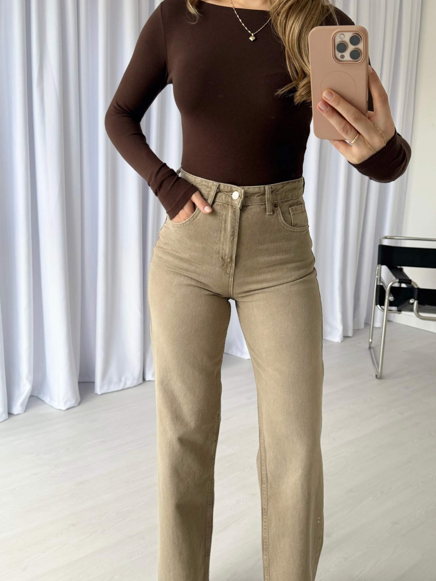 Eskitme Bej Kesik Paça Premium Straight Jean