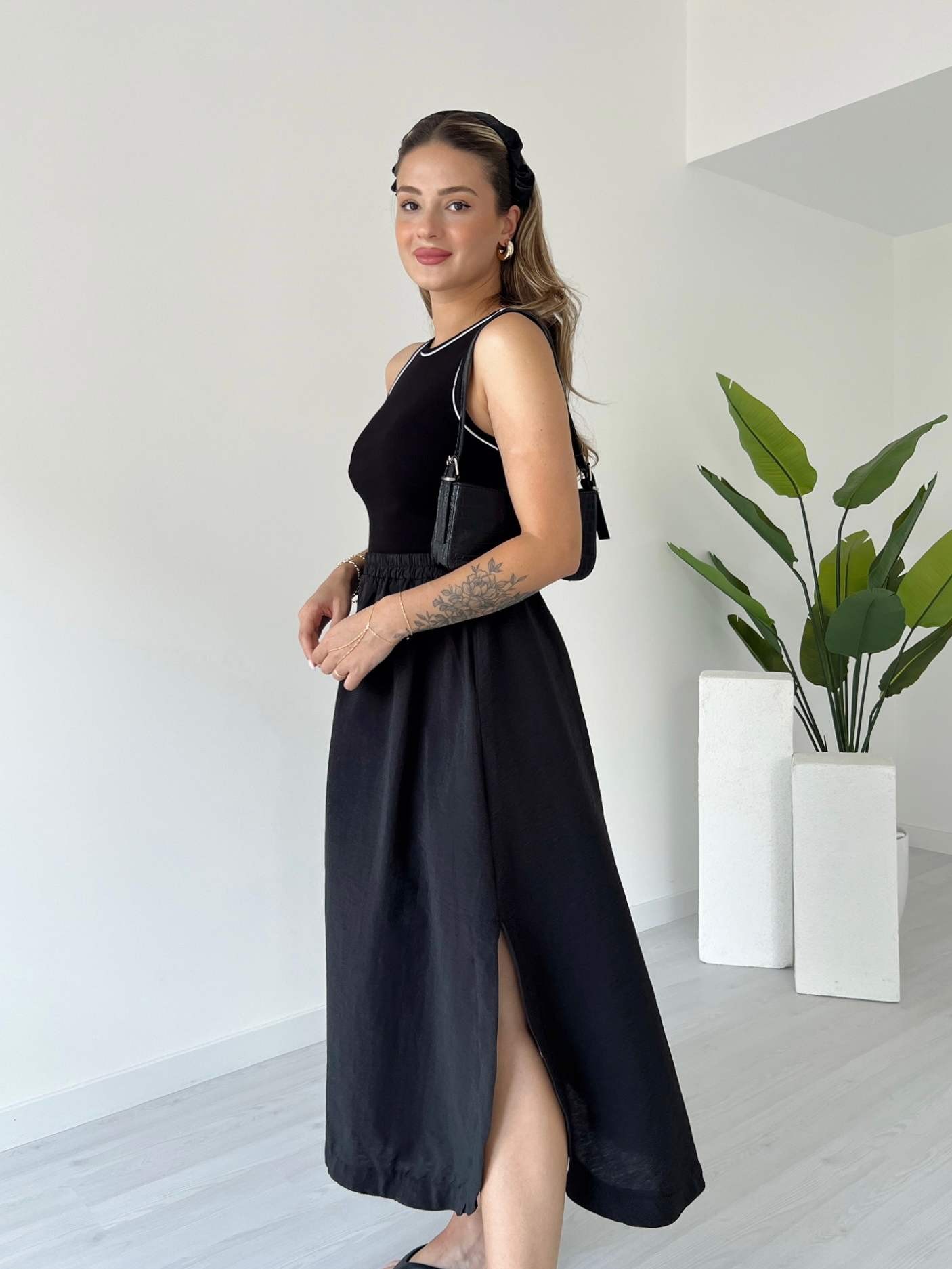 Halter Yaka Biyeli Eteği Poplin Elbise