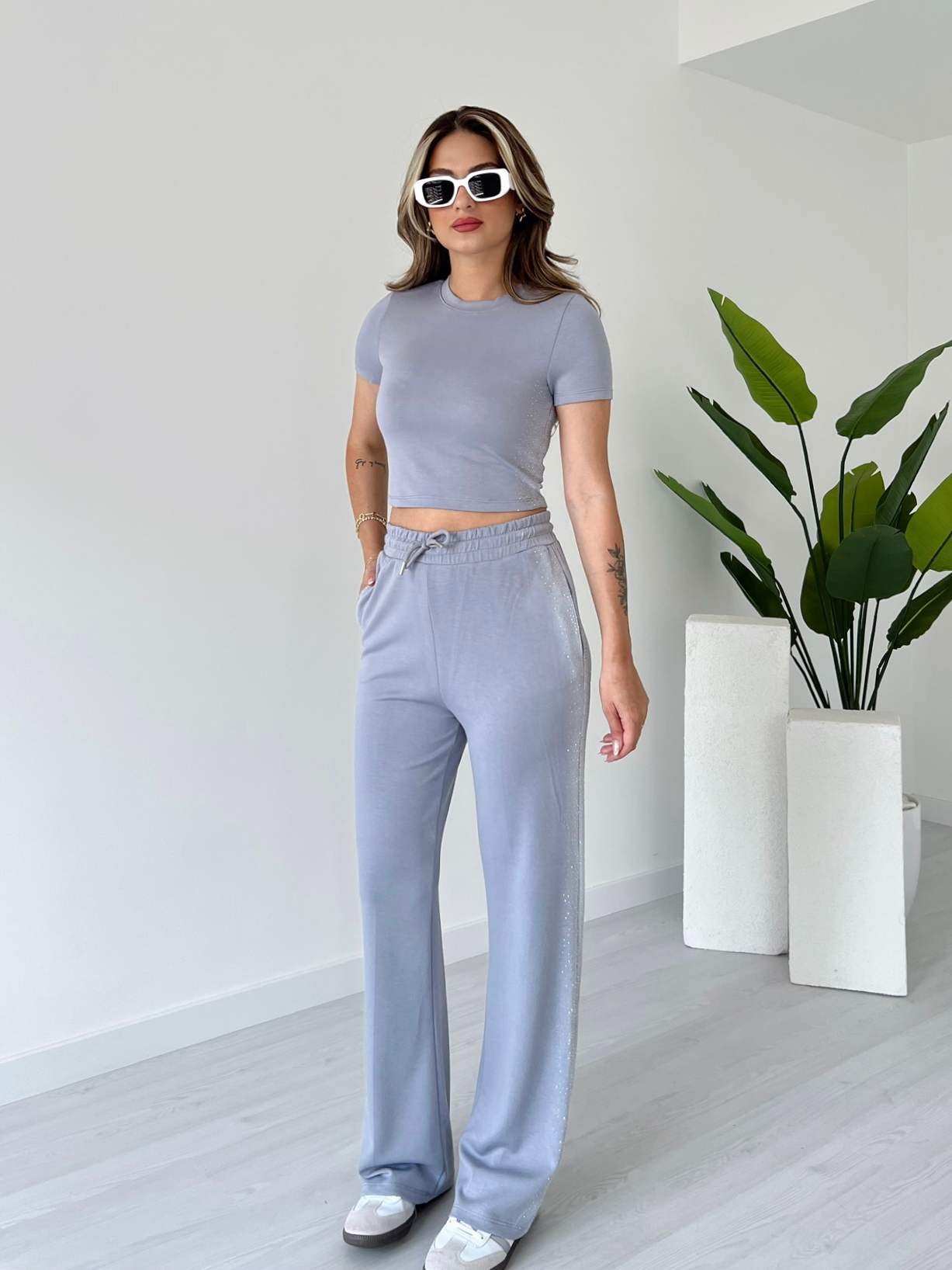 Modal Kumaş Taş Süslemeli Crop Takım - Gri