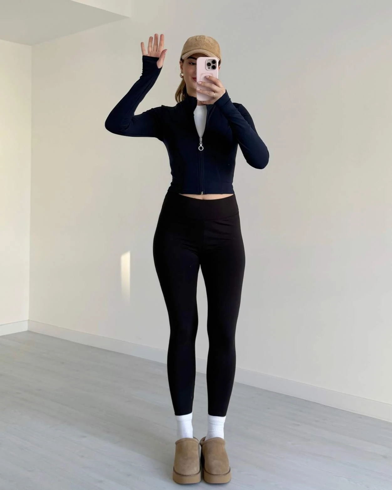 Parmak Geçirmeli Spor Ceket