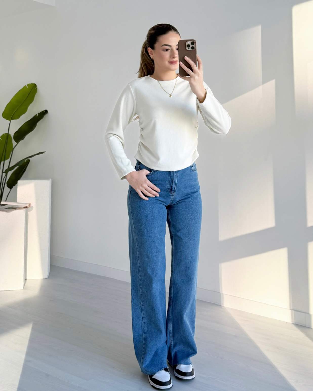 Yanı Büzgülü Soft Dokulu Bluz - Ekru