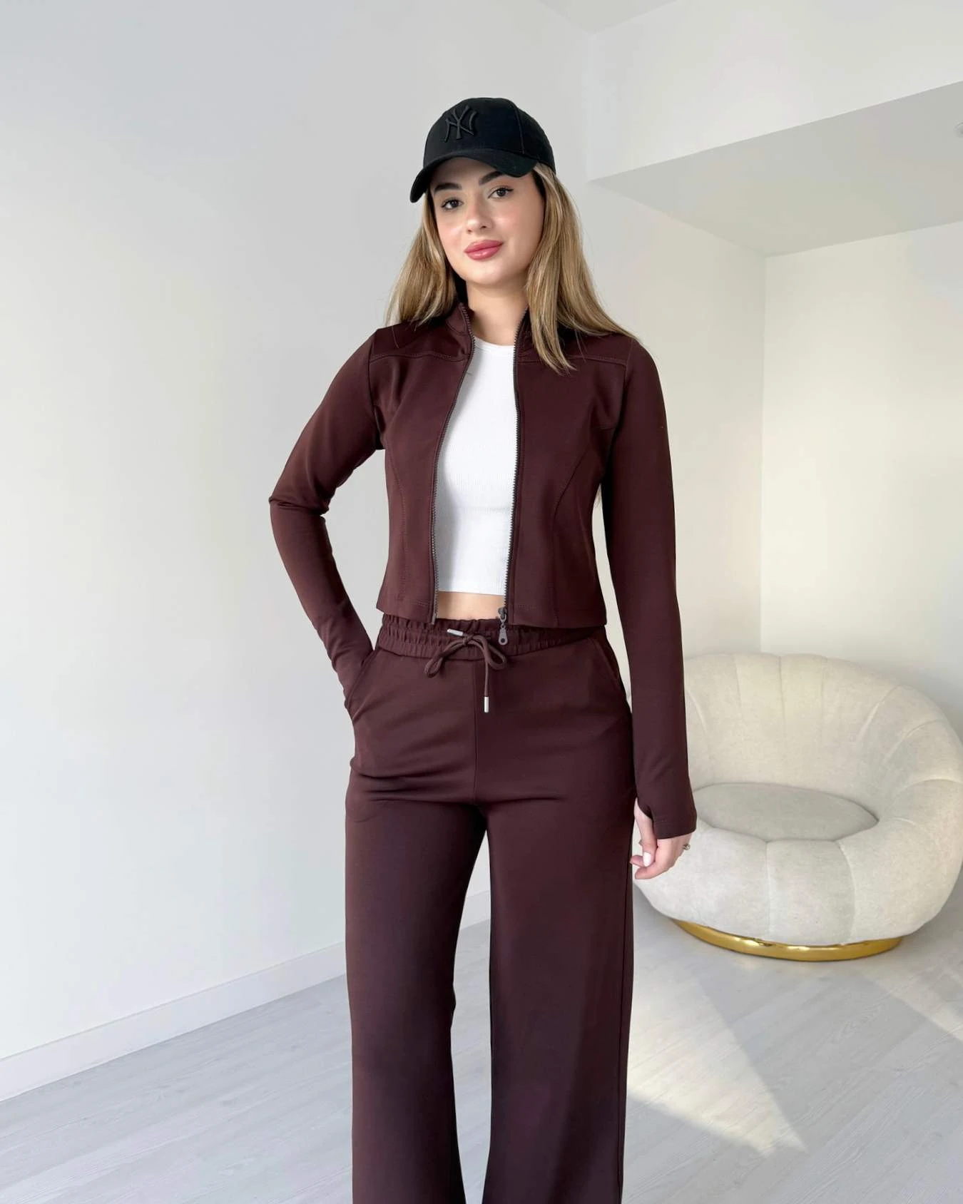 İçi Şardonlu Sporcu Takım