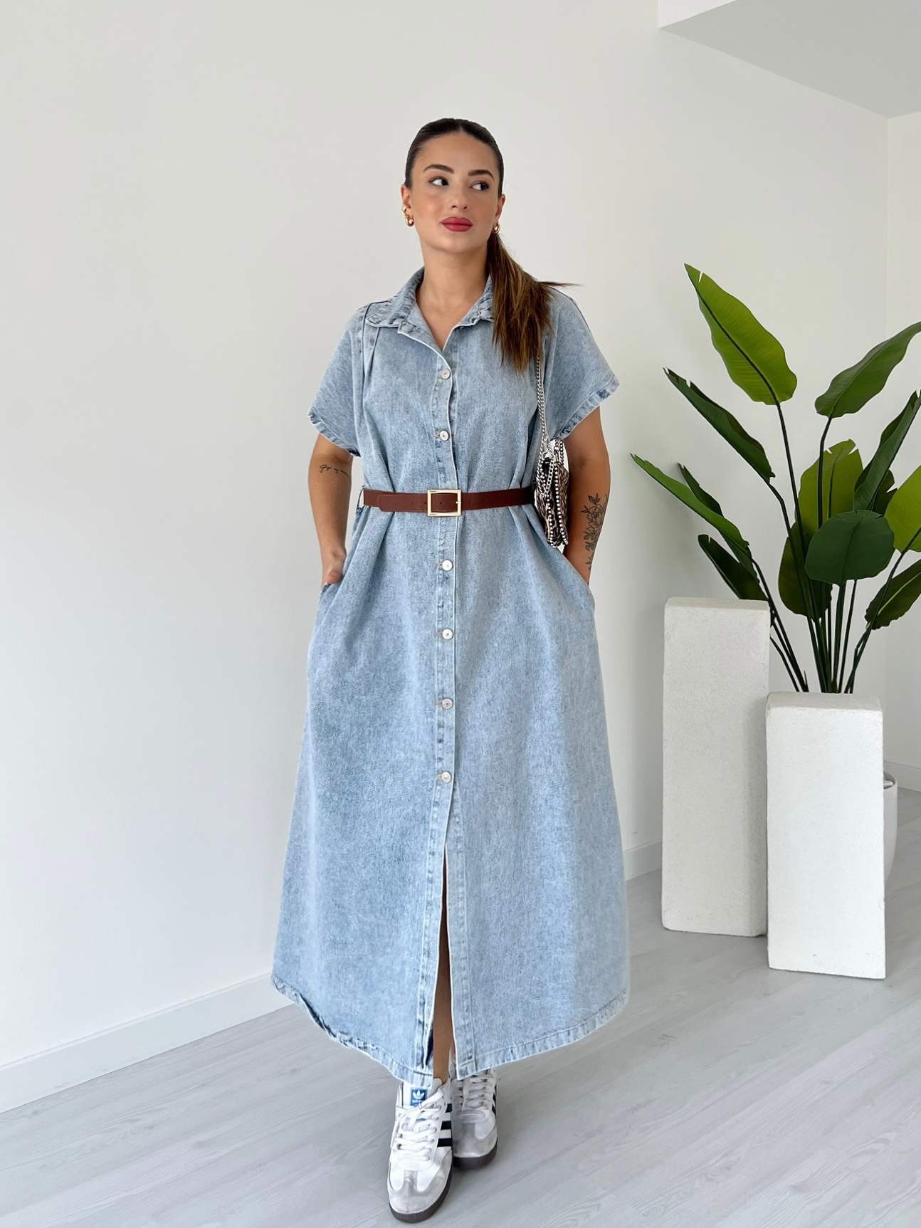 Düşük Kol Kemerli Denim Elbise - Kar Yıkama