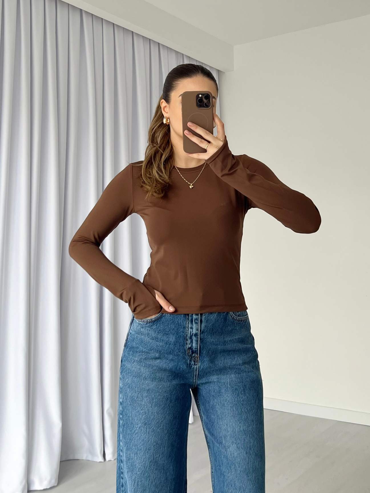 Parmak Geçirmeli Likralı Uzun Kol Bluz