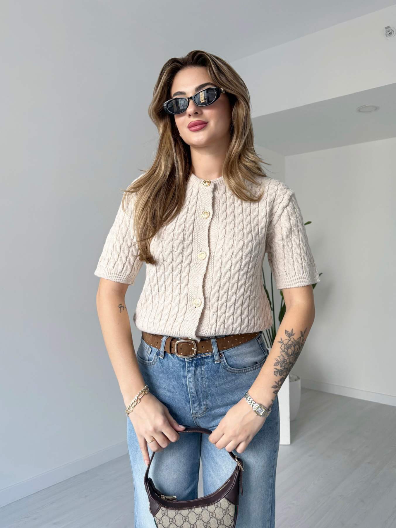 Gold Düğmeli Saçörgü Kazak