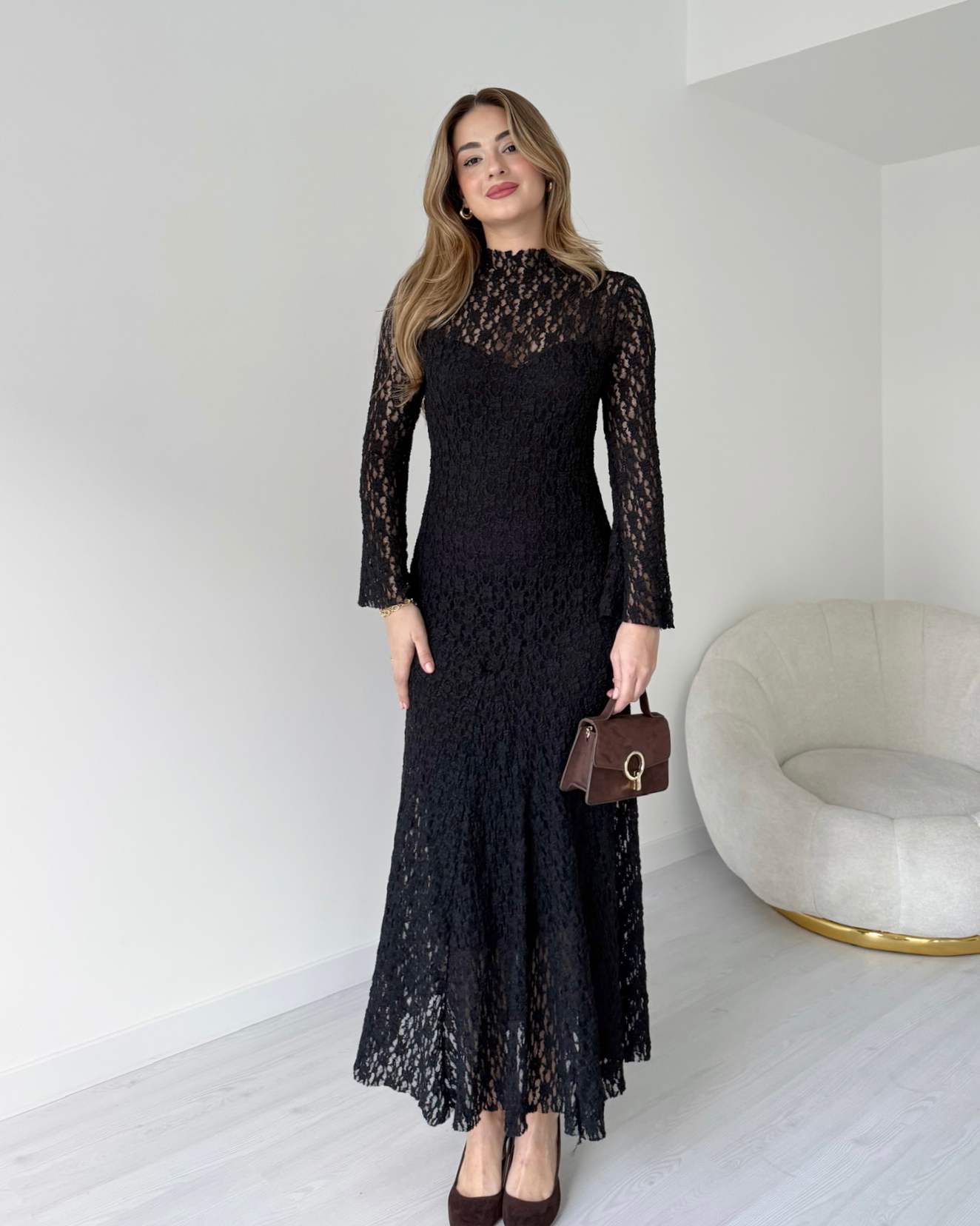 Eteği Volanlı MAURO Dantel Elbise