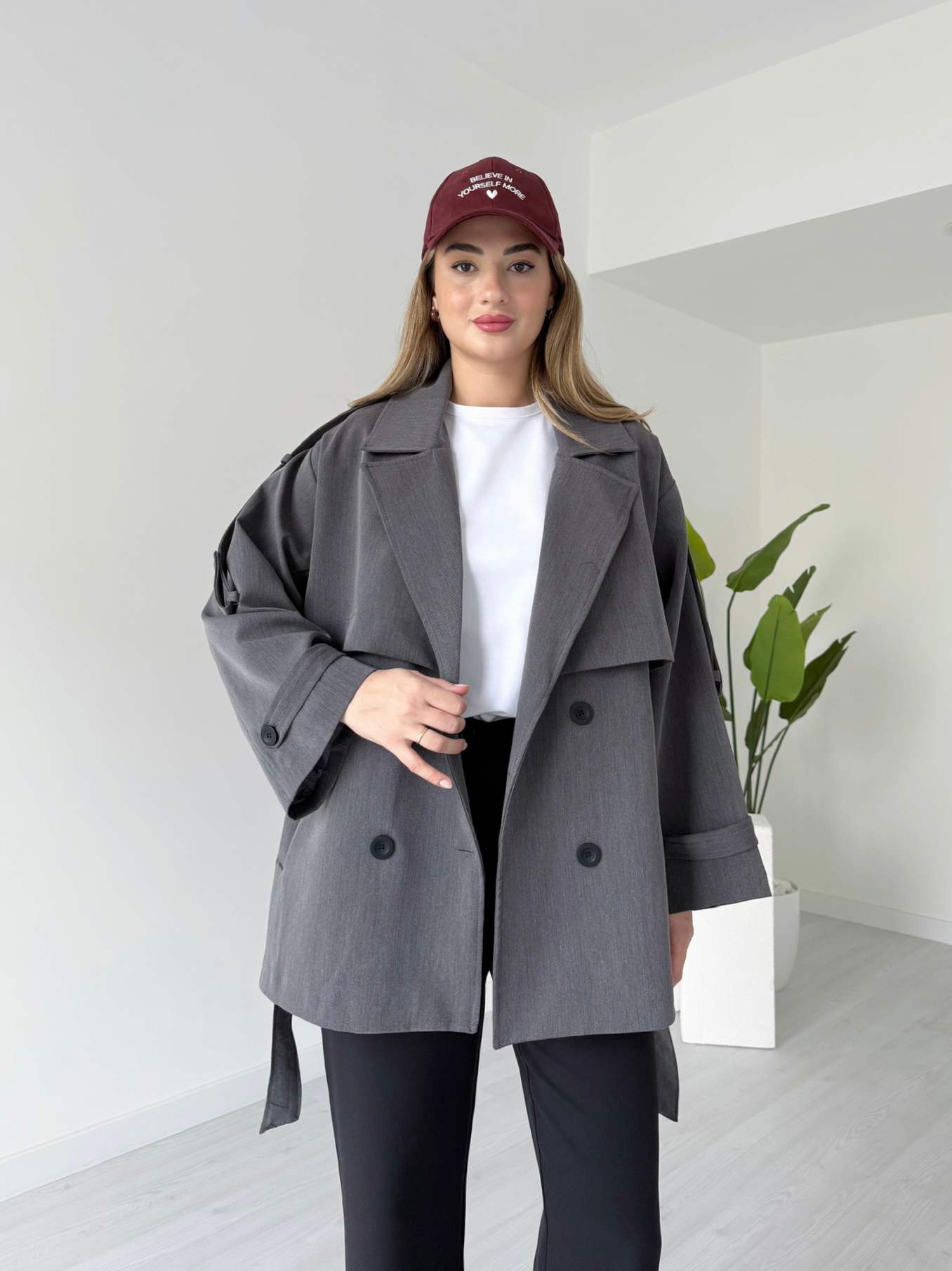 Oversize Kuşaklı Antrasit Trençkot