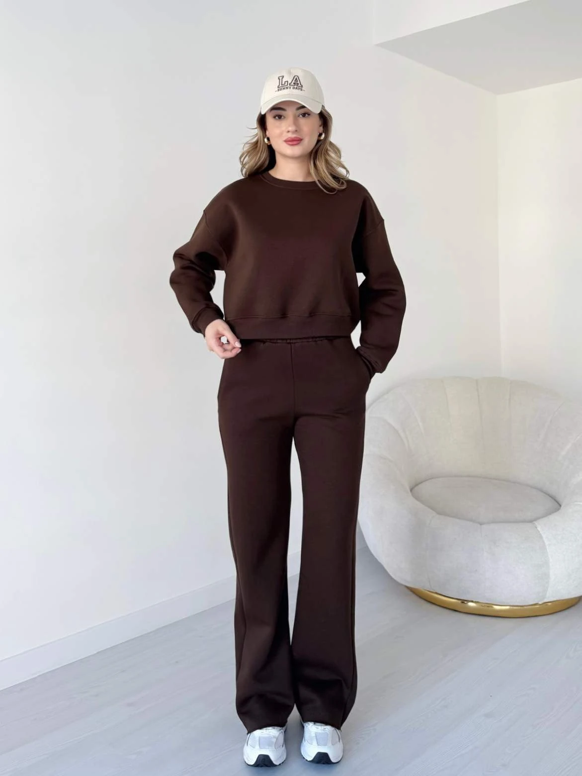 Kesik Paça Üç İplik Eşofman Takımı