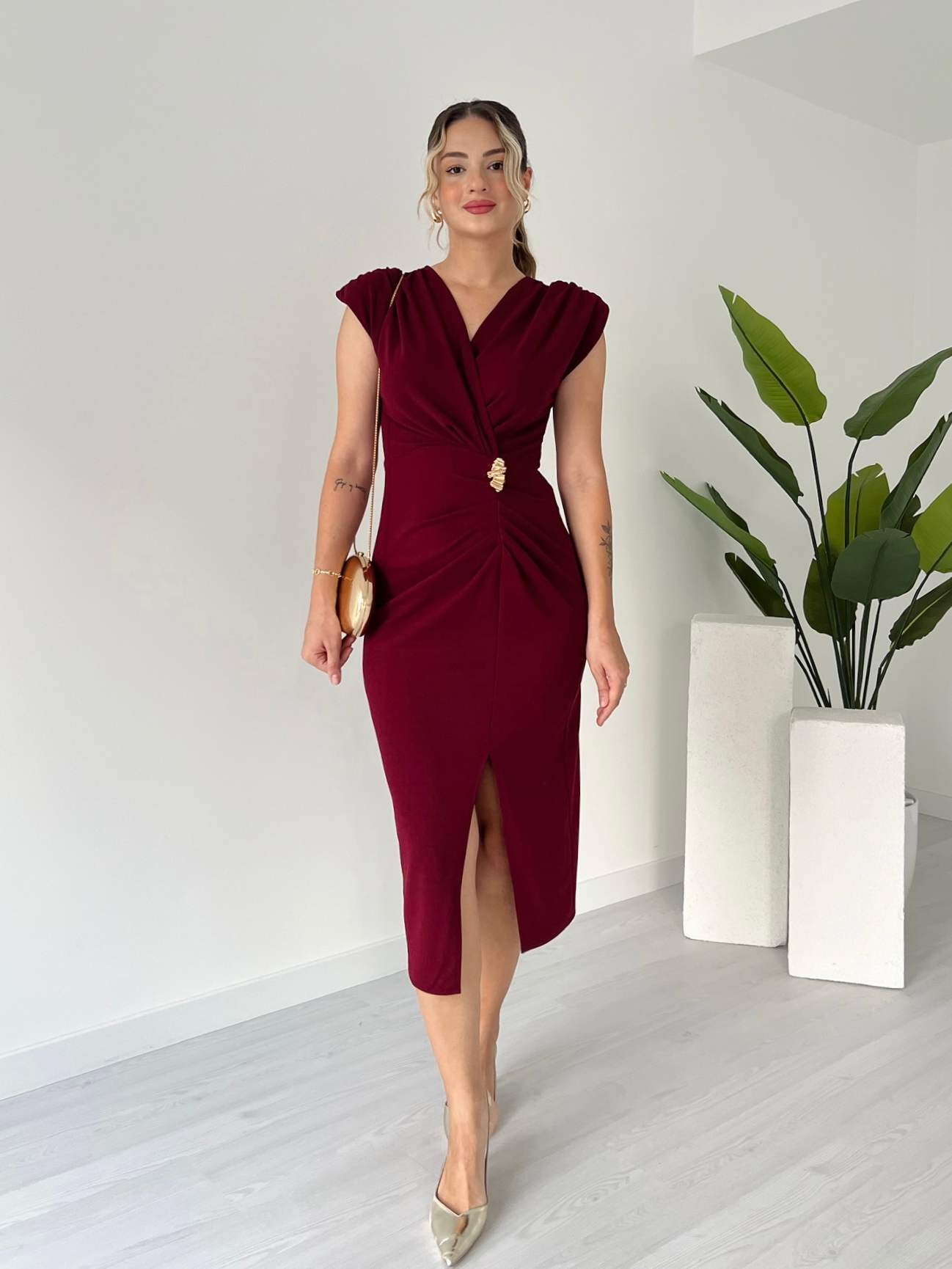 Broş Detaylı Kruvaze Yaka JERSEY Elbise - Bordo
