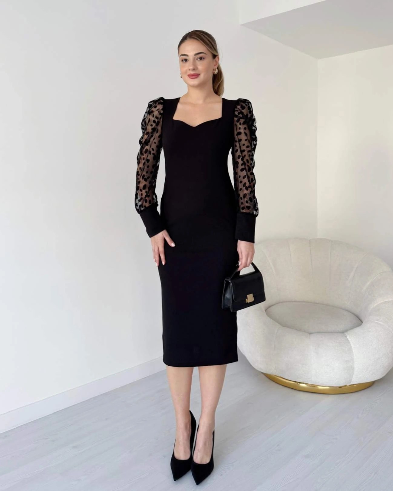 Kalp Yaka Kolu Tül Kalem Elbise